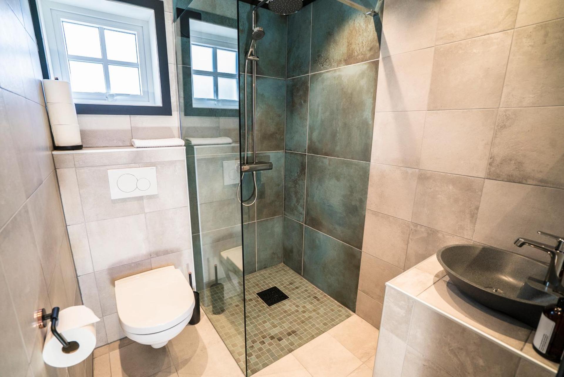 Two-Bedroom Apartment with Sea View & Balcony