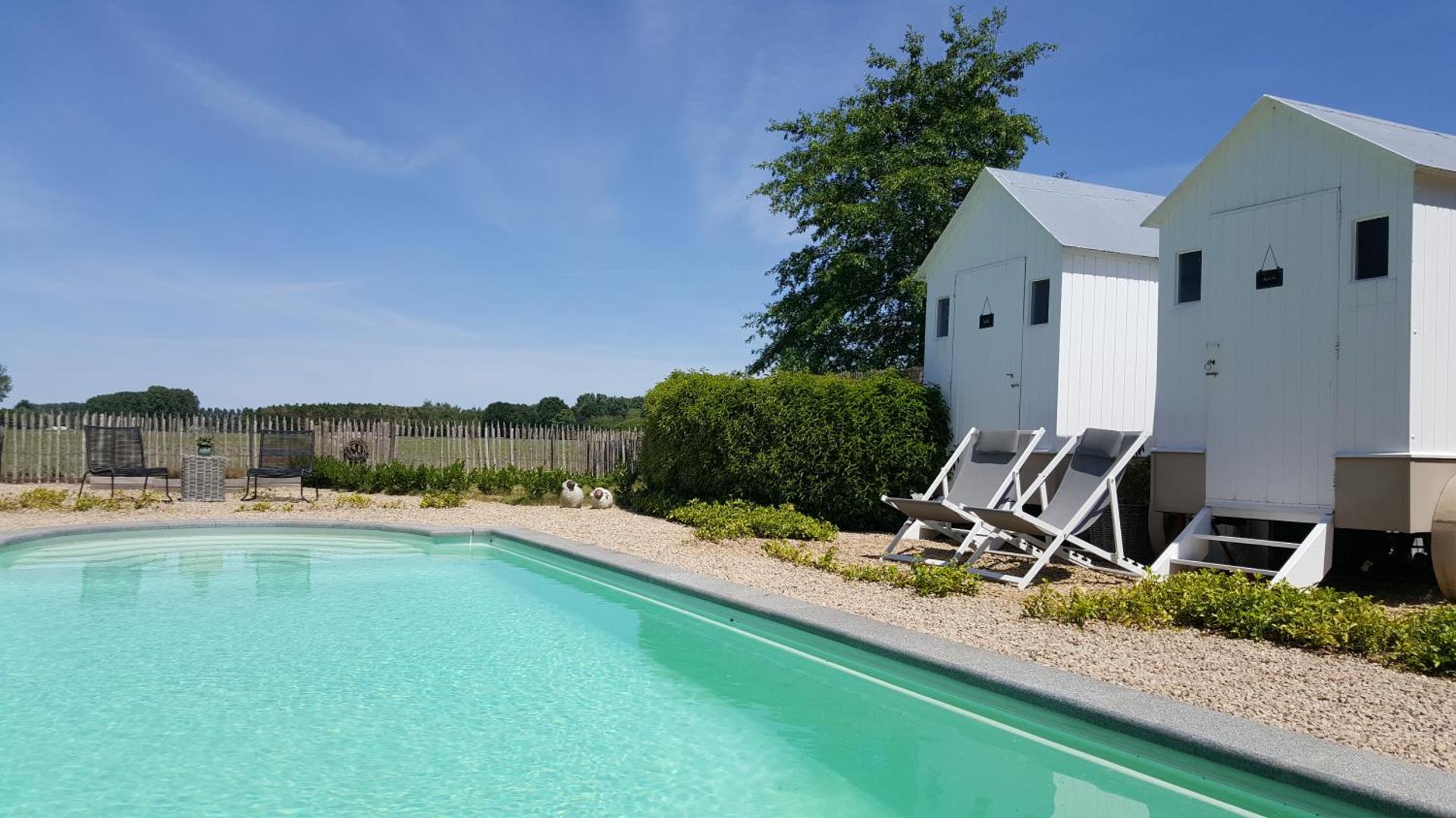 Casa-Cosi, tourist & business suites & flats with reserved parking included, private sauna