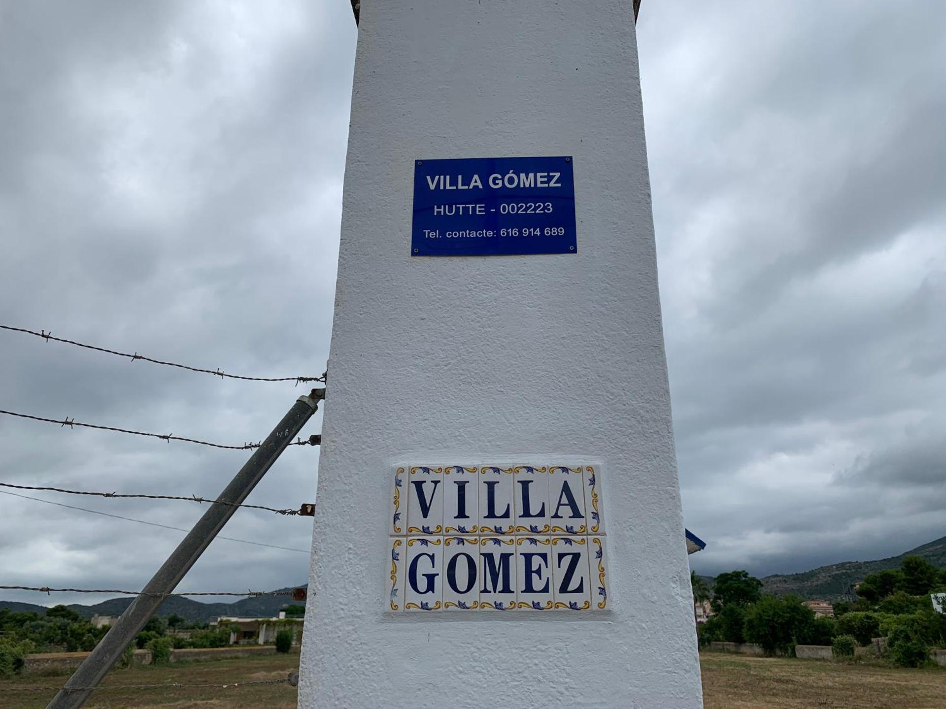 Villa Gómez