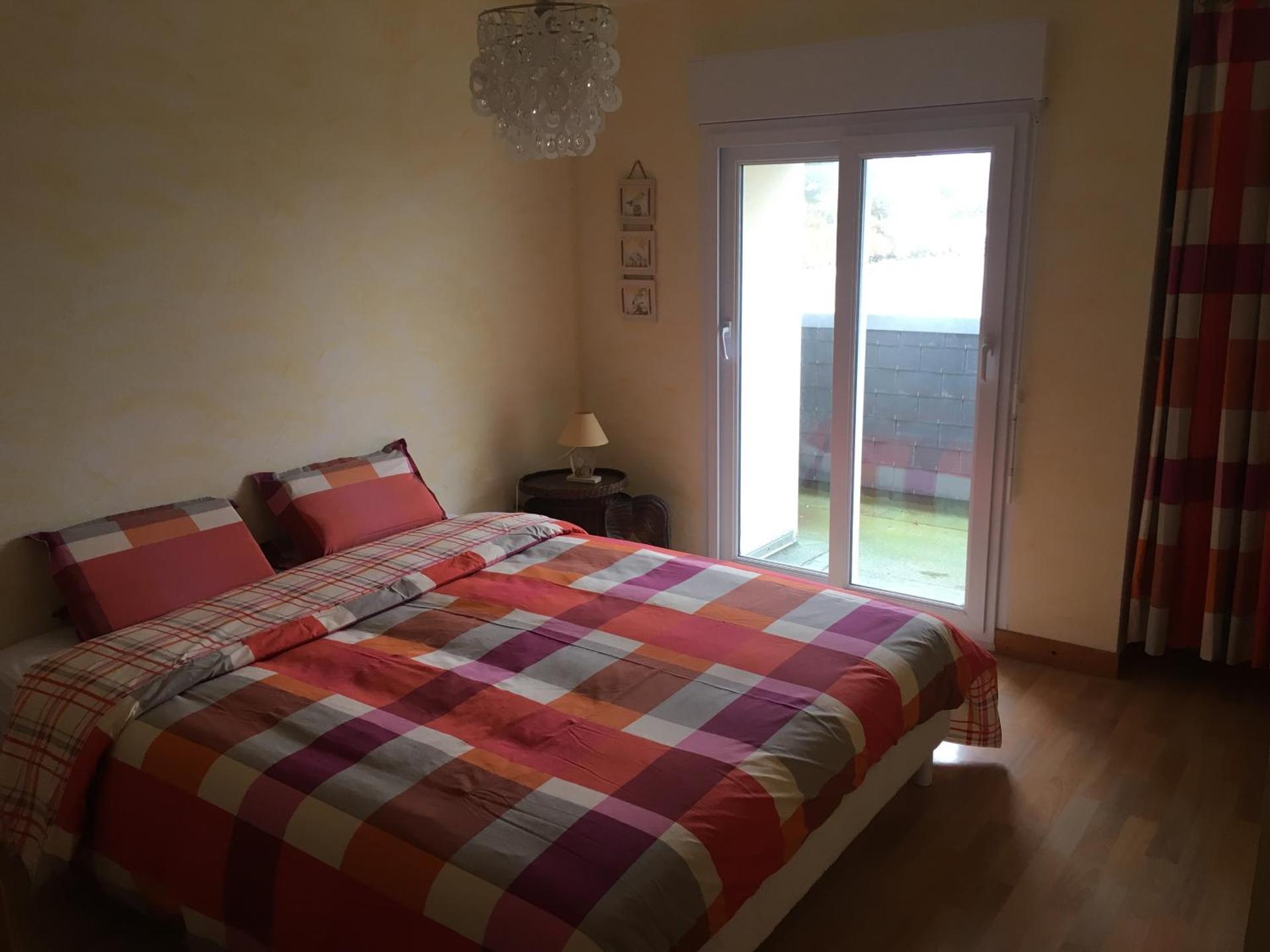 MAISON LES PIEDS DANS L EAU