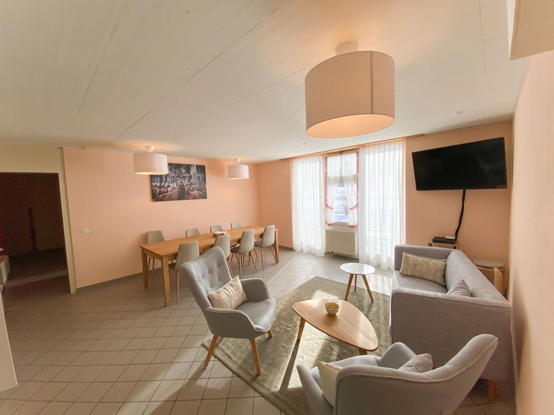 Communal lounge/ TV room