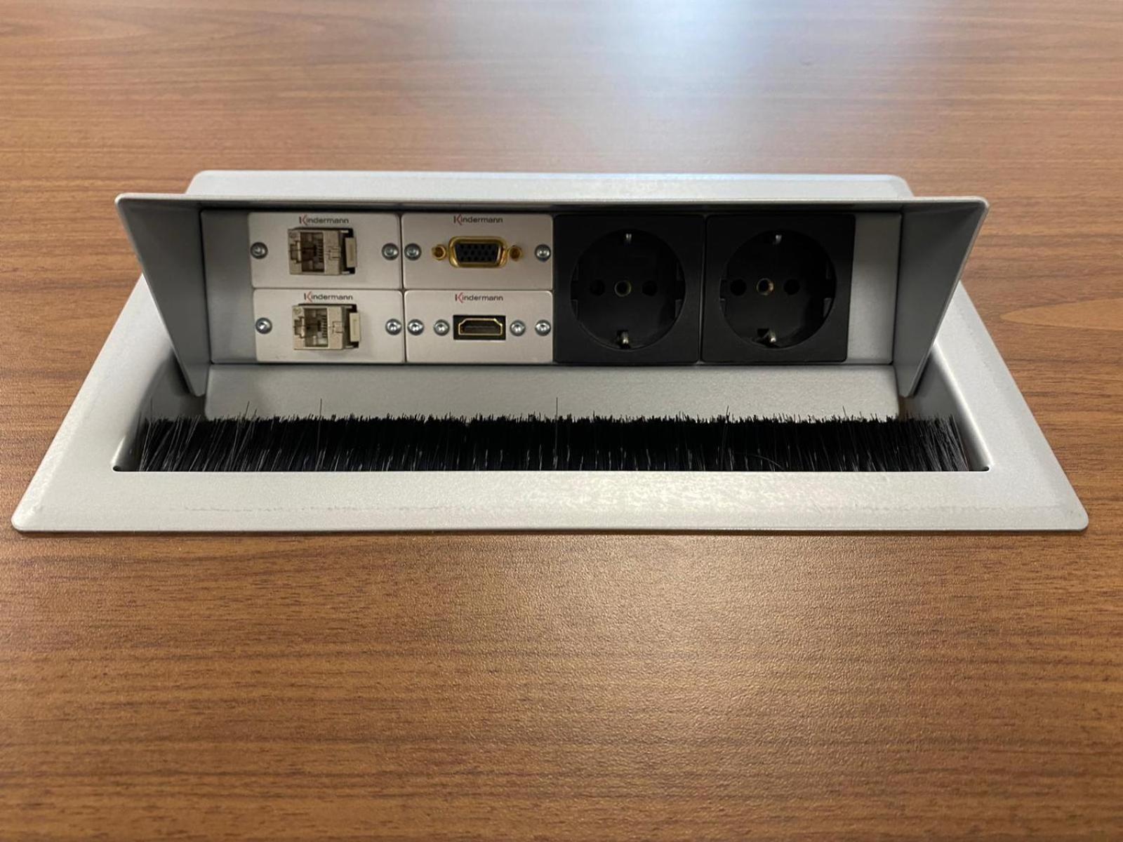 Meeting/conference room