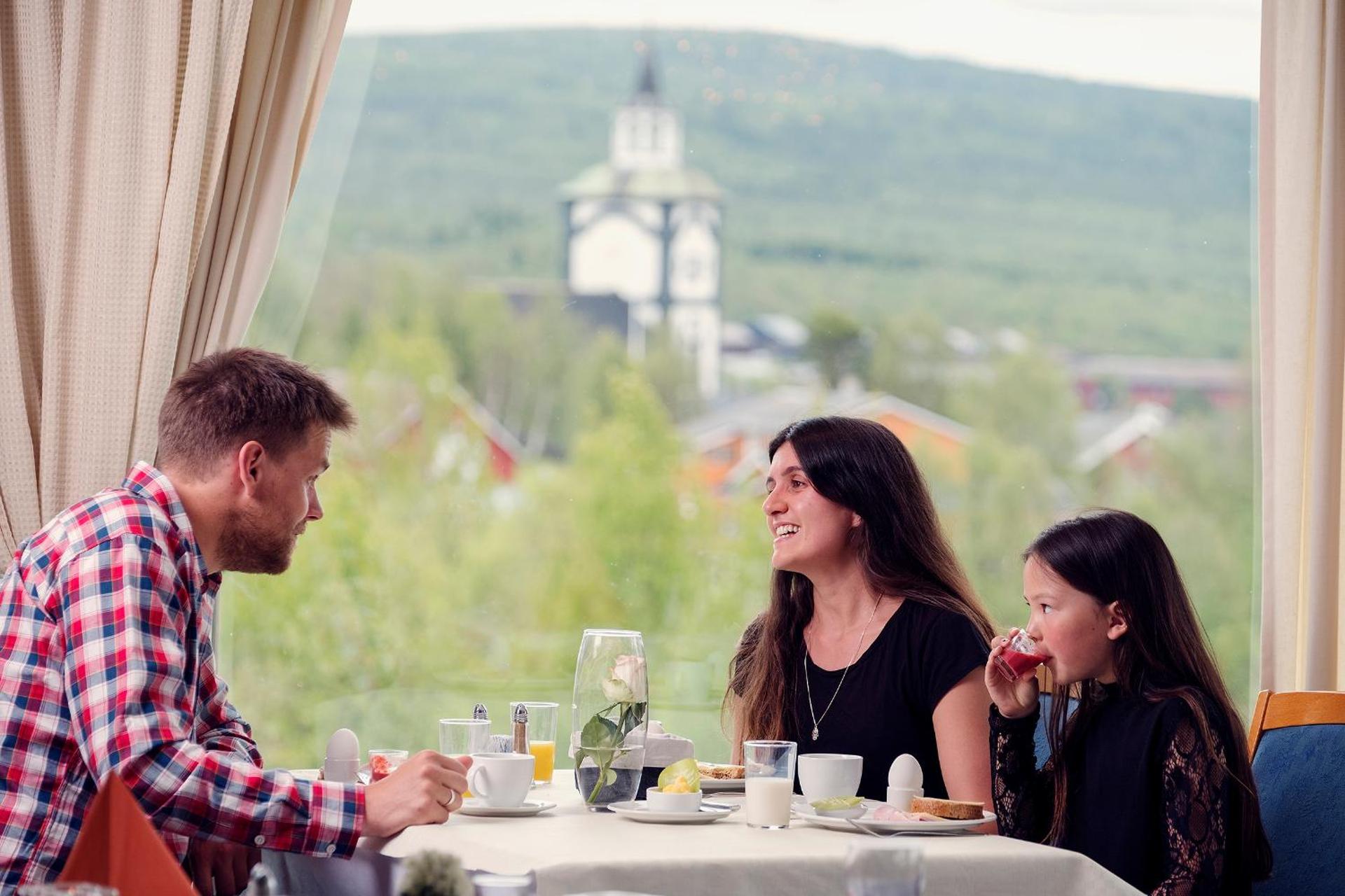 Restaurant/places to eat