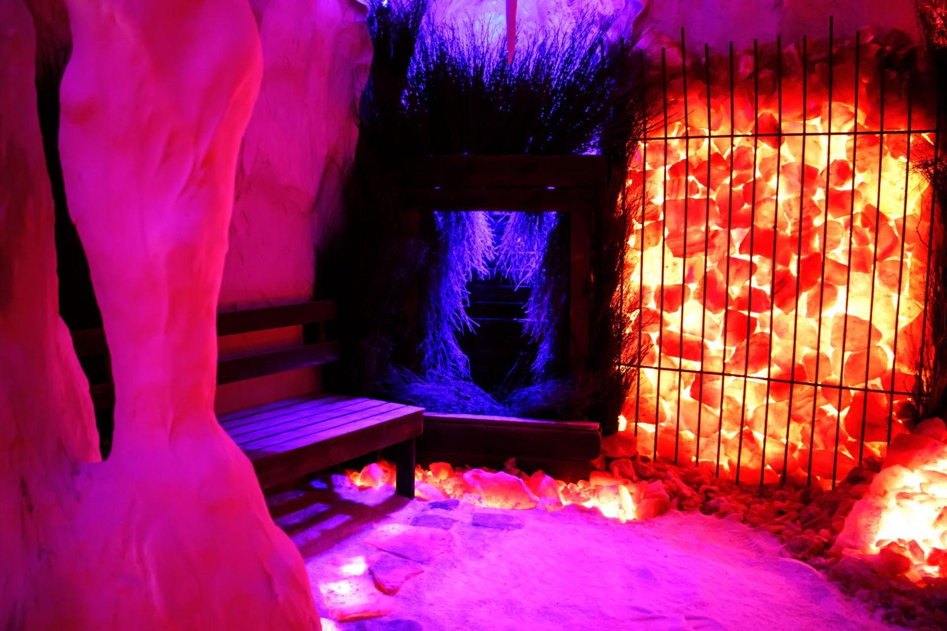 Hotel - Restauracja "SŁONECZNA"