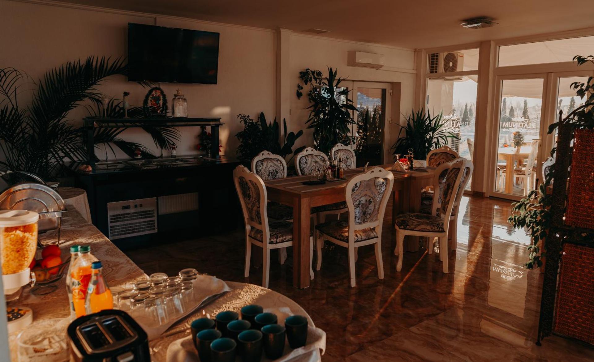 Juliana Platinum Brad