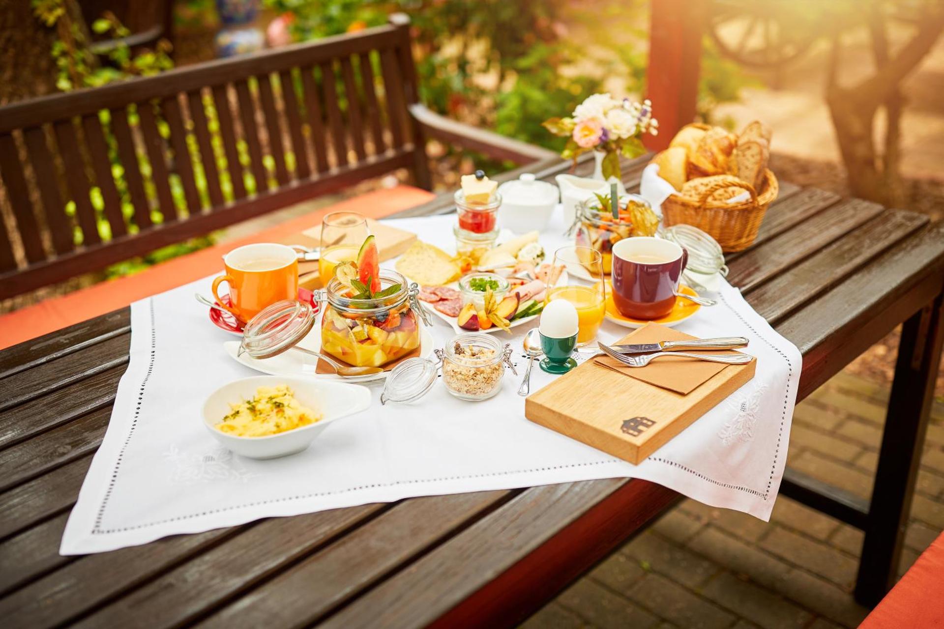 Continental breakfast