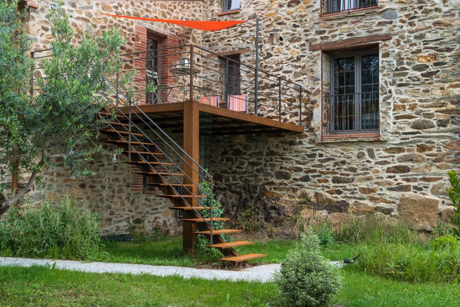 LE MAS DES COLOMBES Chambres d'hôtes B&B & SPA