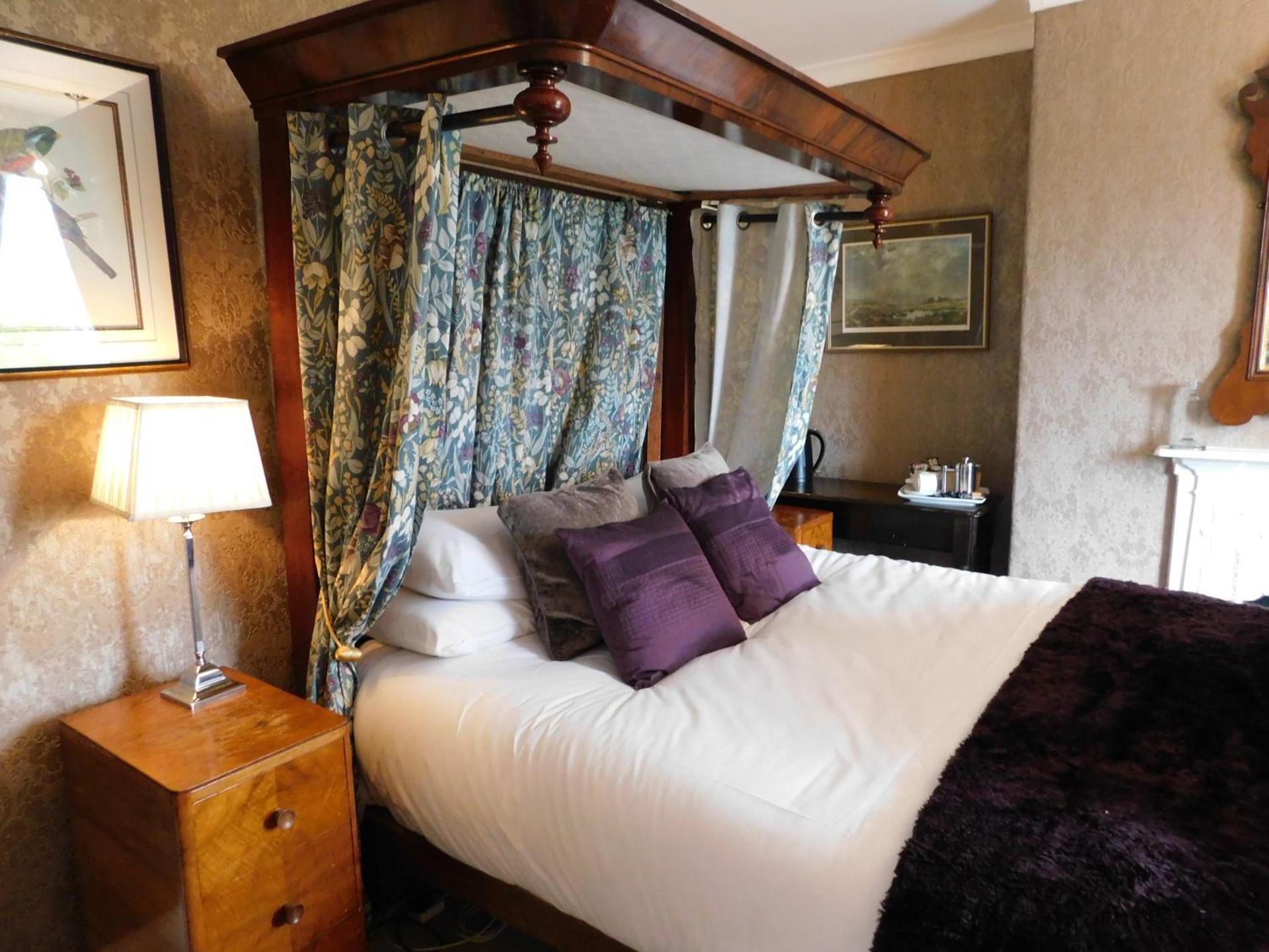 The Old Registry guest house