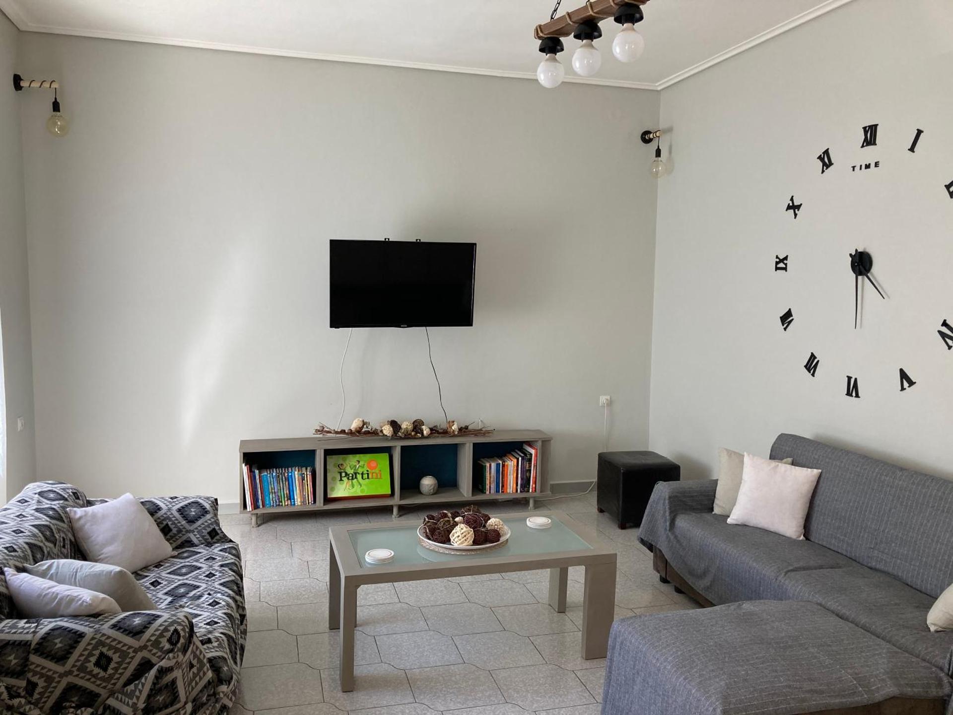 Elegant house by the sea with pool