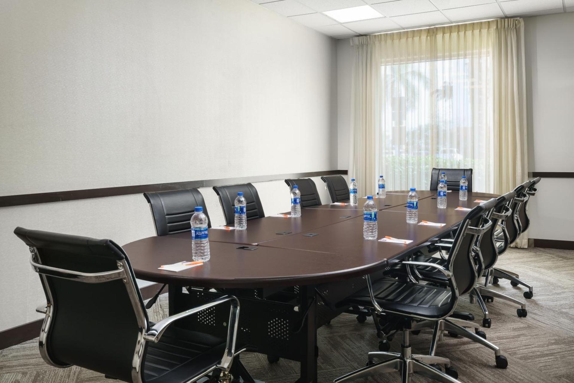 Meeting/conference room