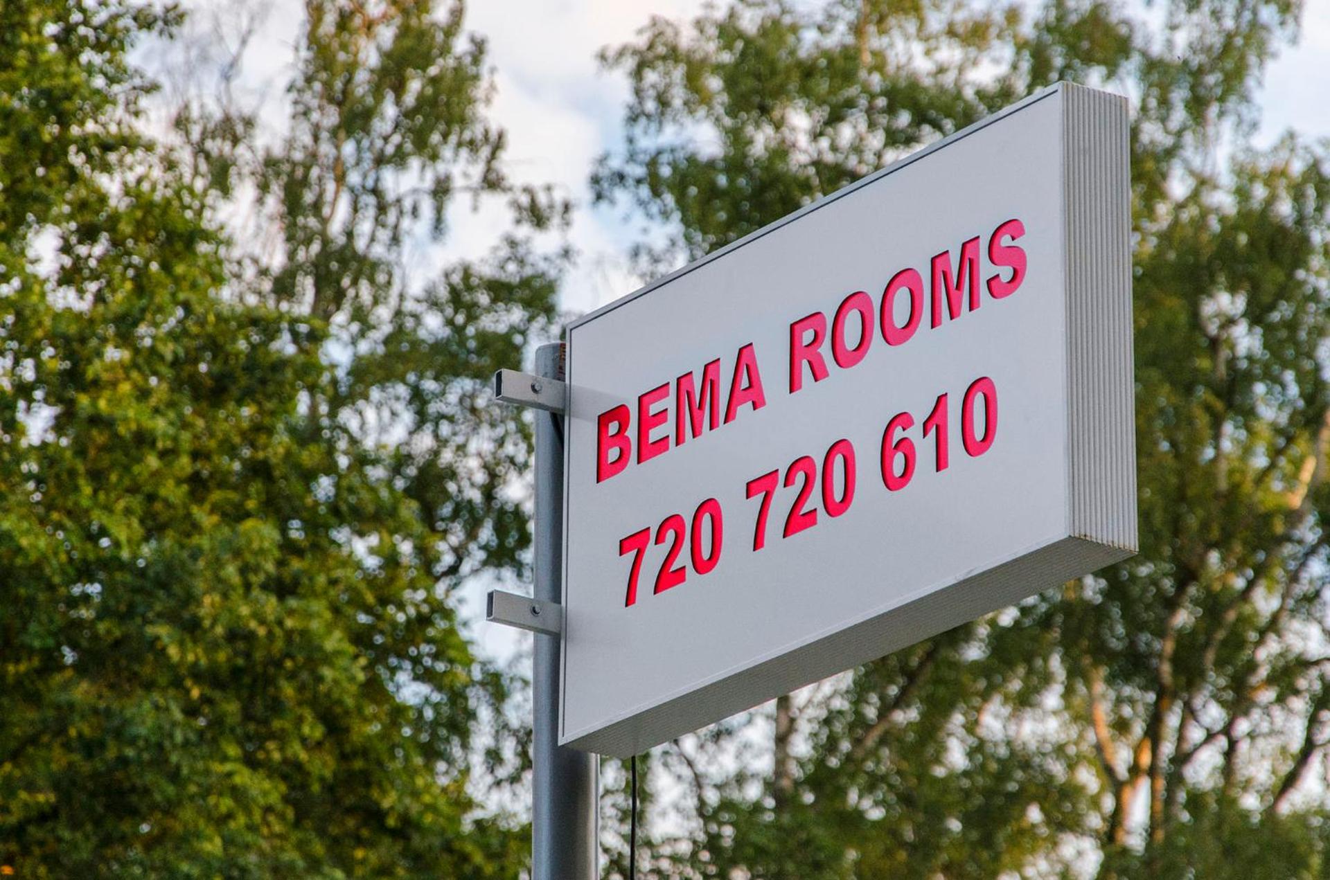 Property logo or sign