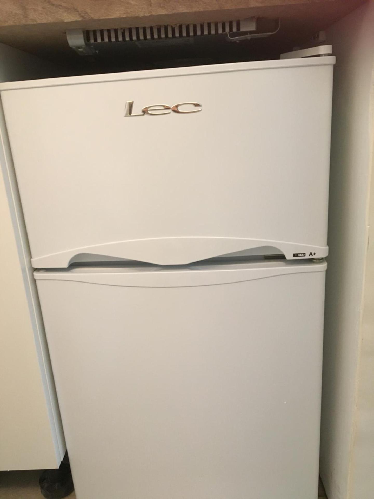 Woodland Cabin With private Wood-Fired Hot-Tub