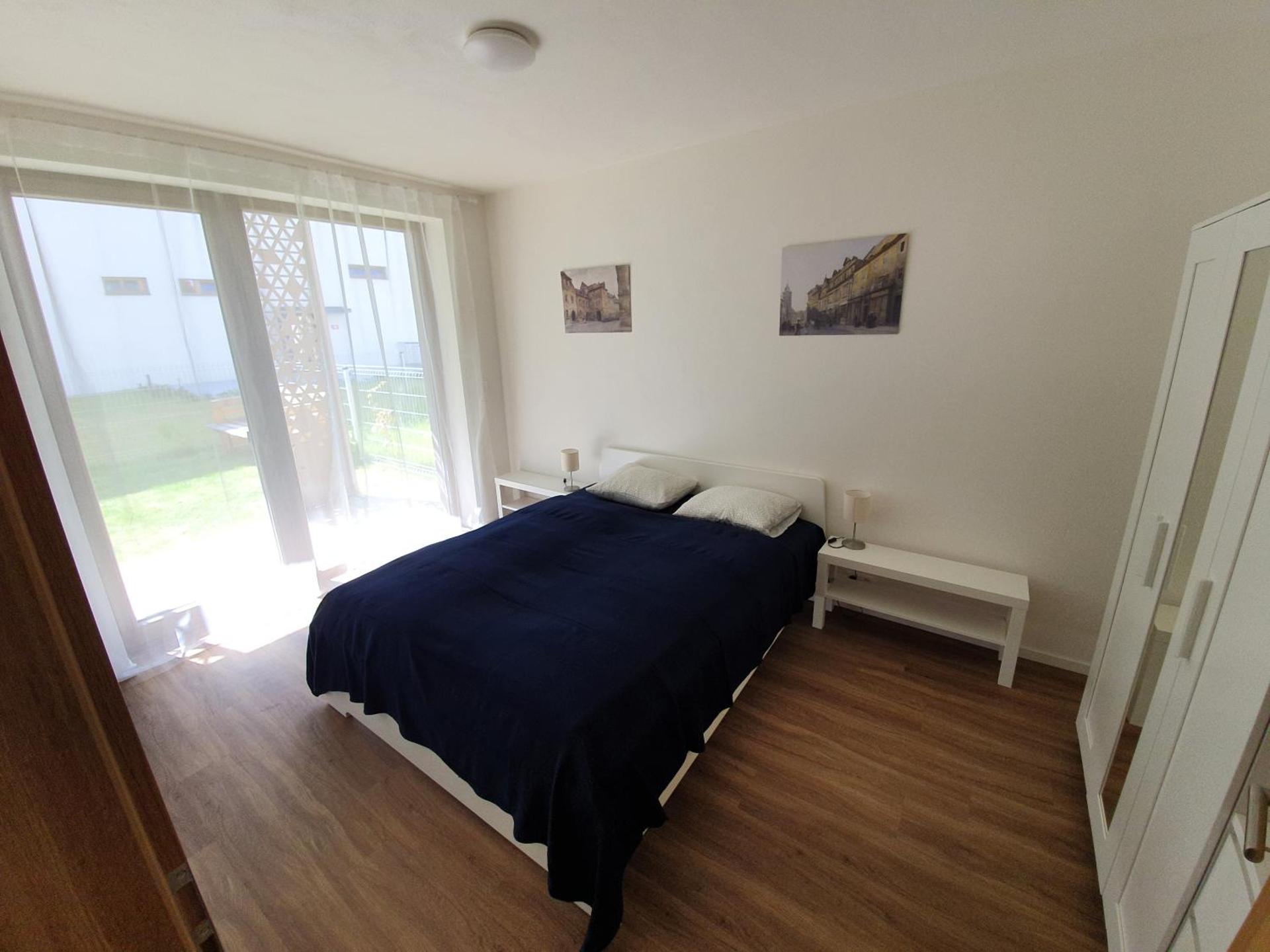 MODERN APARTMENT WITH TERRACE AND GARAGE in THE CITY CENTER