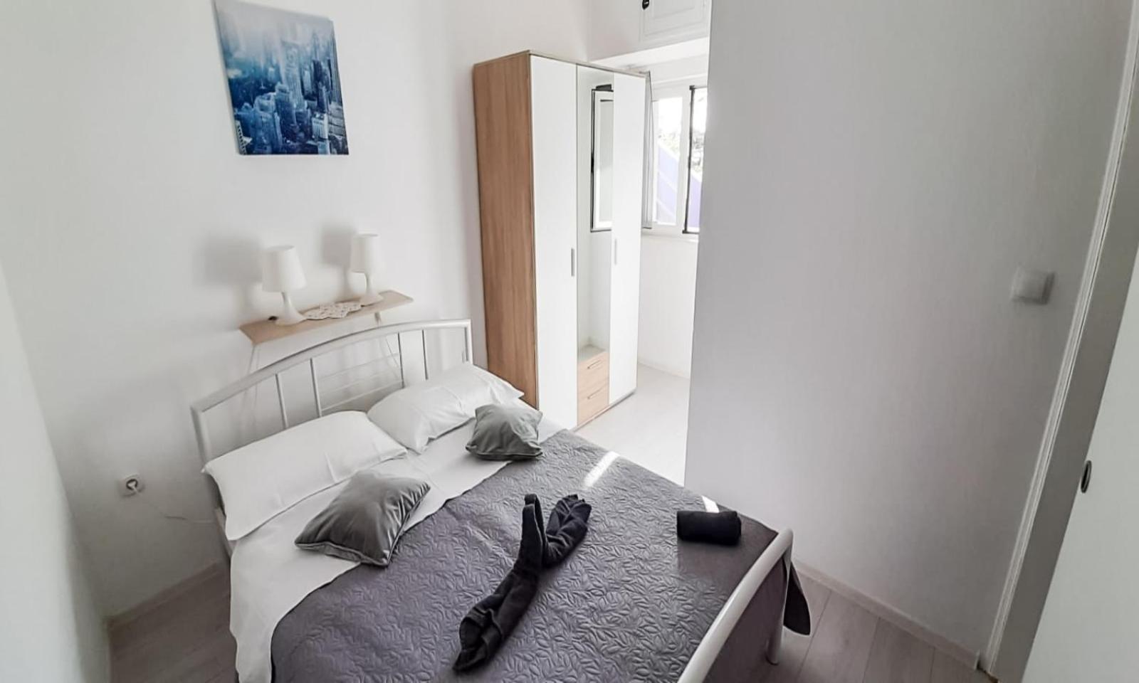 Apartments Sea Star Ivana