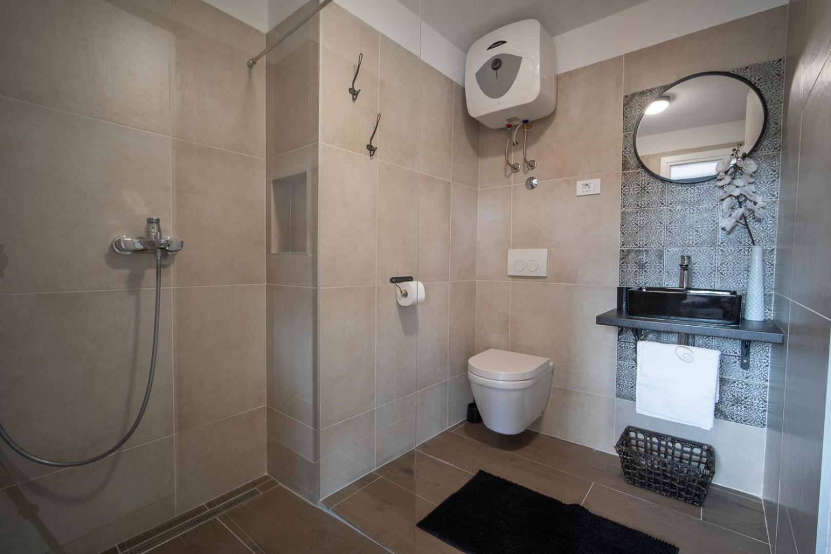 SUNSET APARTMENTS RABAC