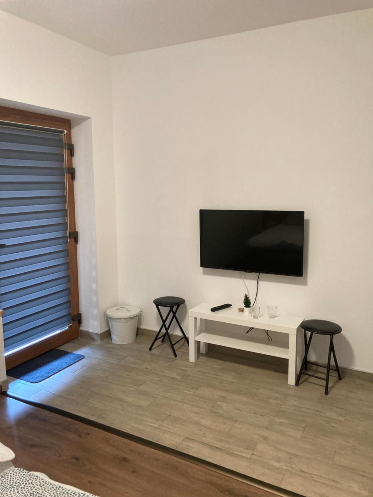 Double or Twin Room with Terrace