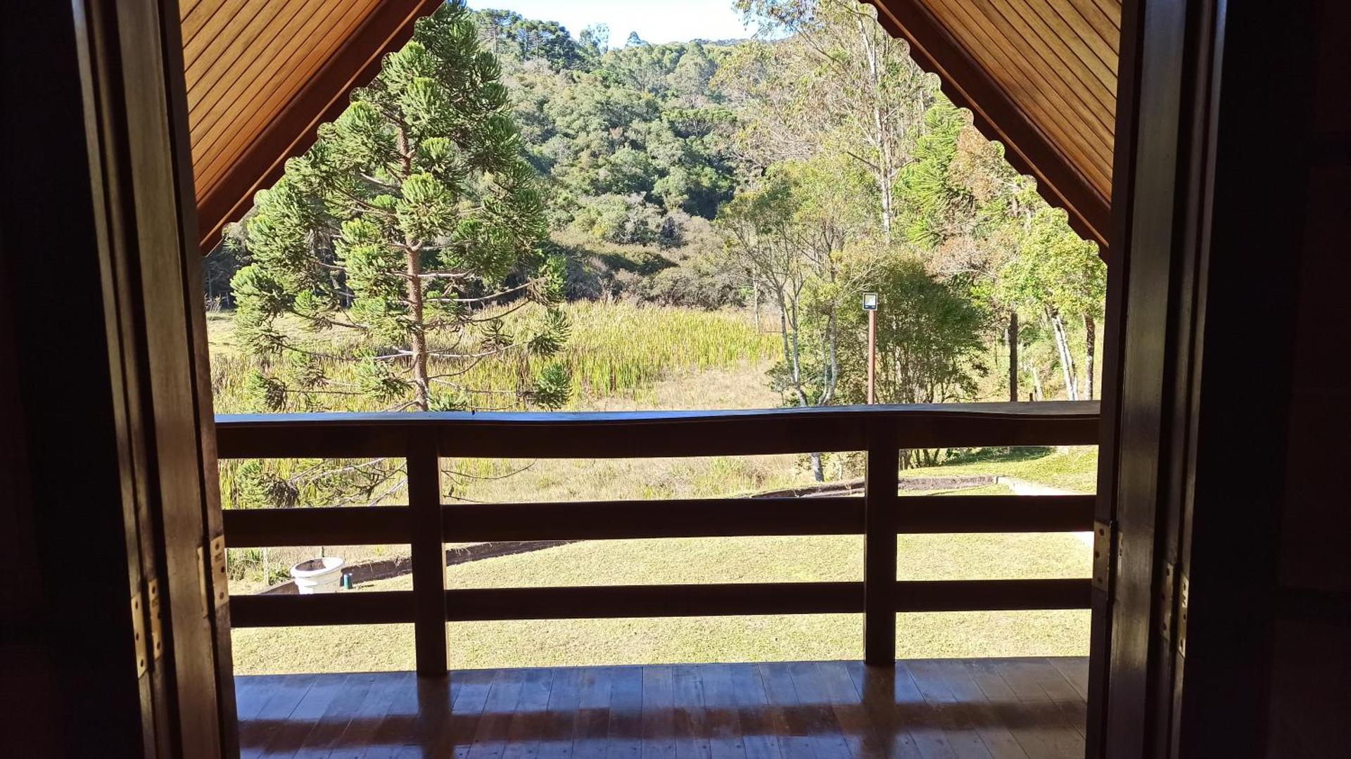 Chalé em Delfim Moreira-MG