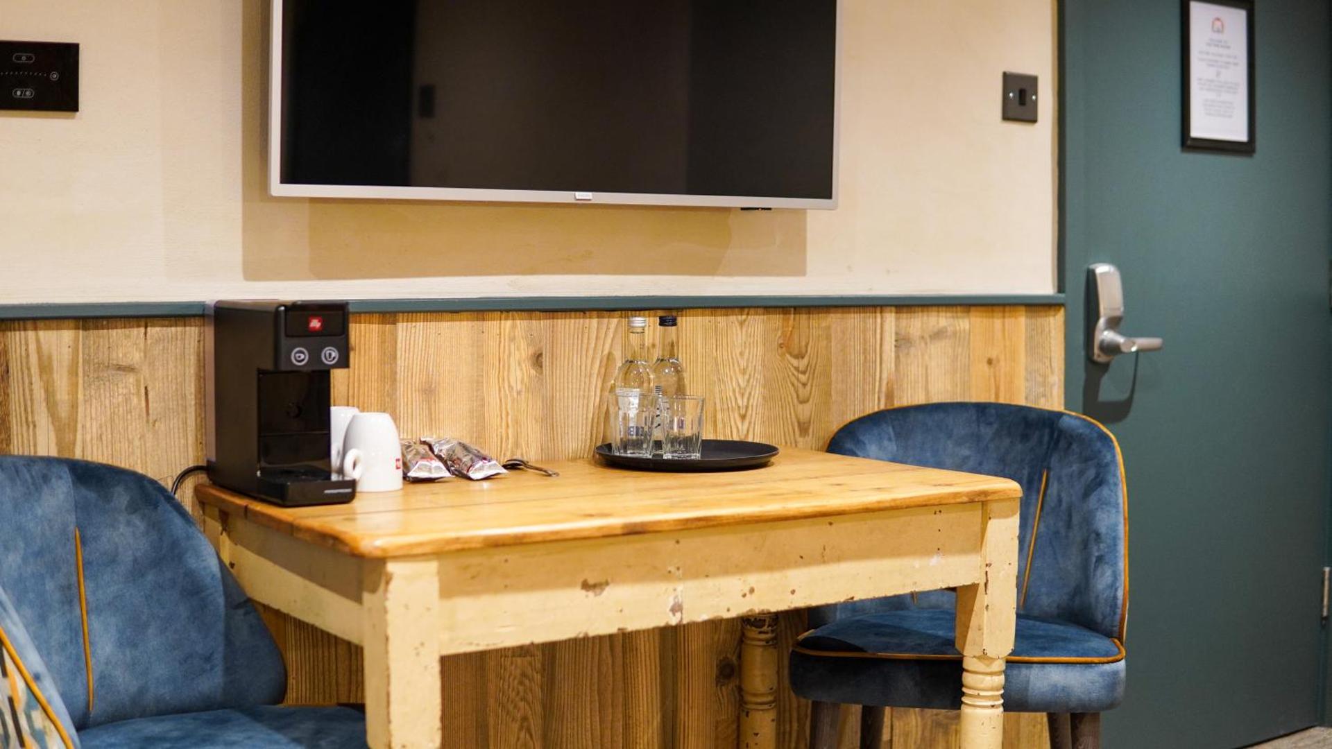 Coffee/tea facilities