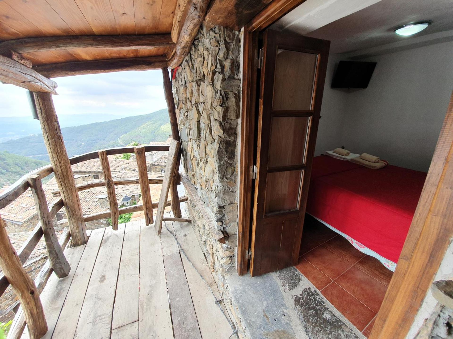 Talasnal Montanhas de Amor