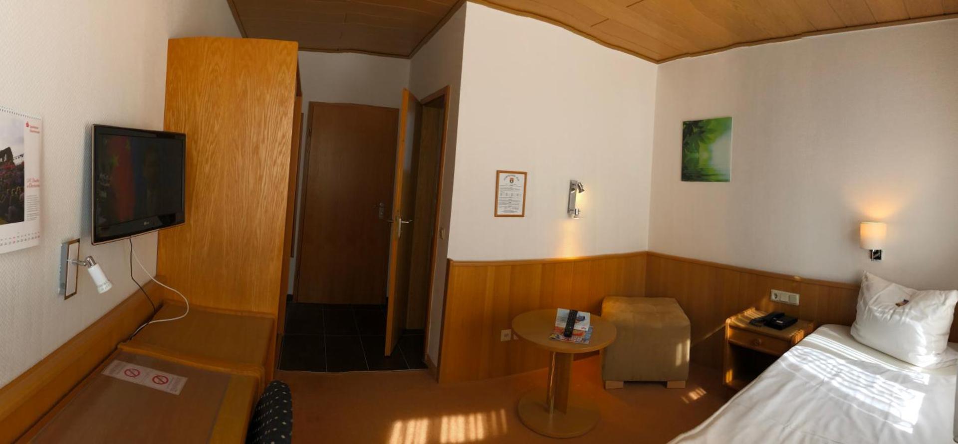 Photo of the whole room