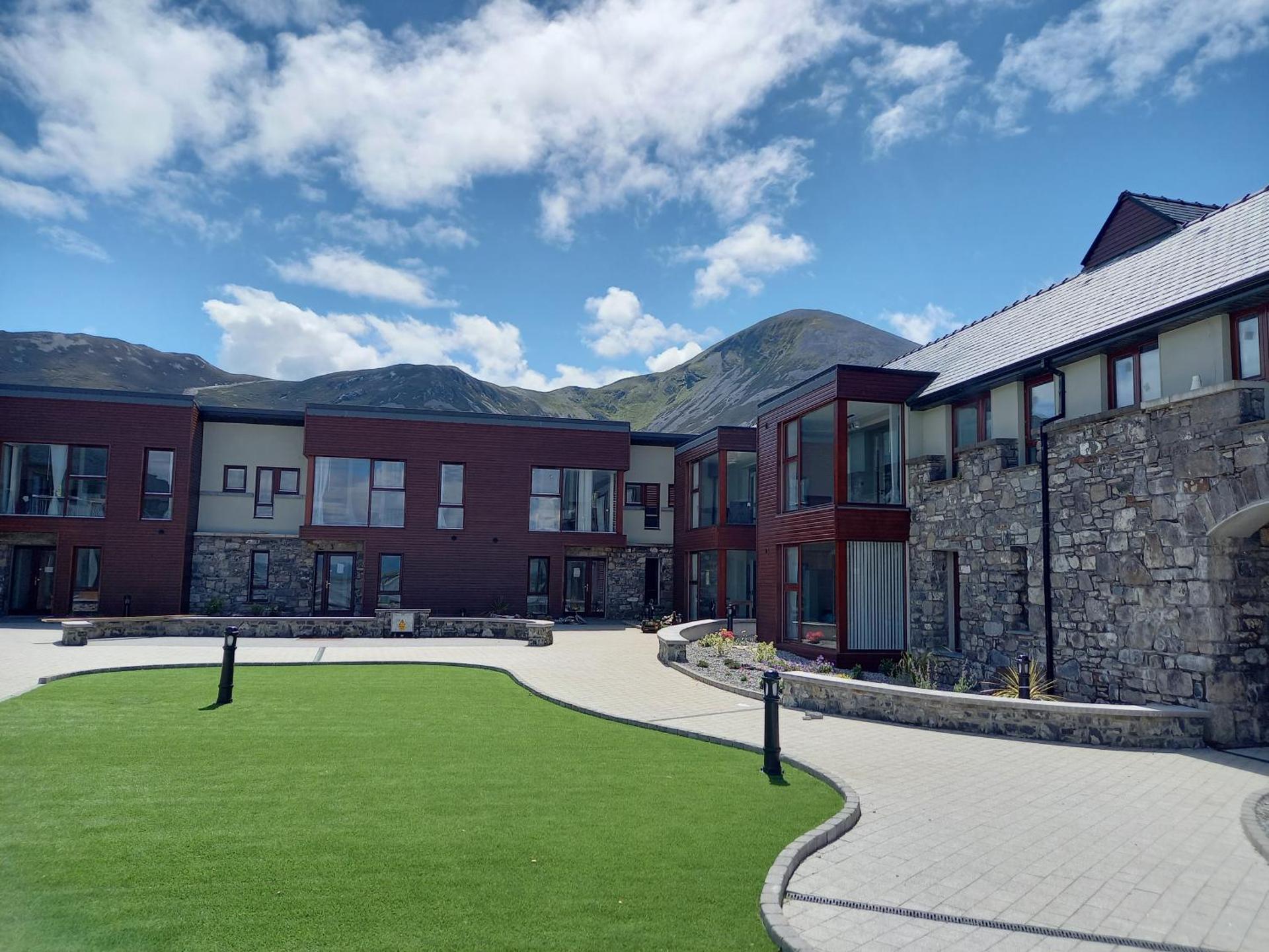 Murrisk Apartments - Self Catering