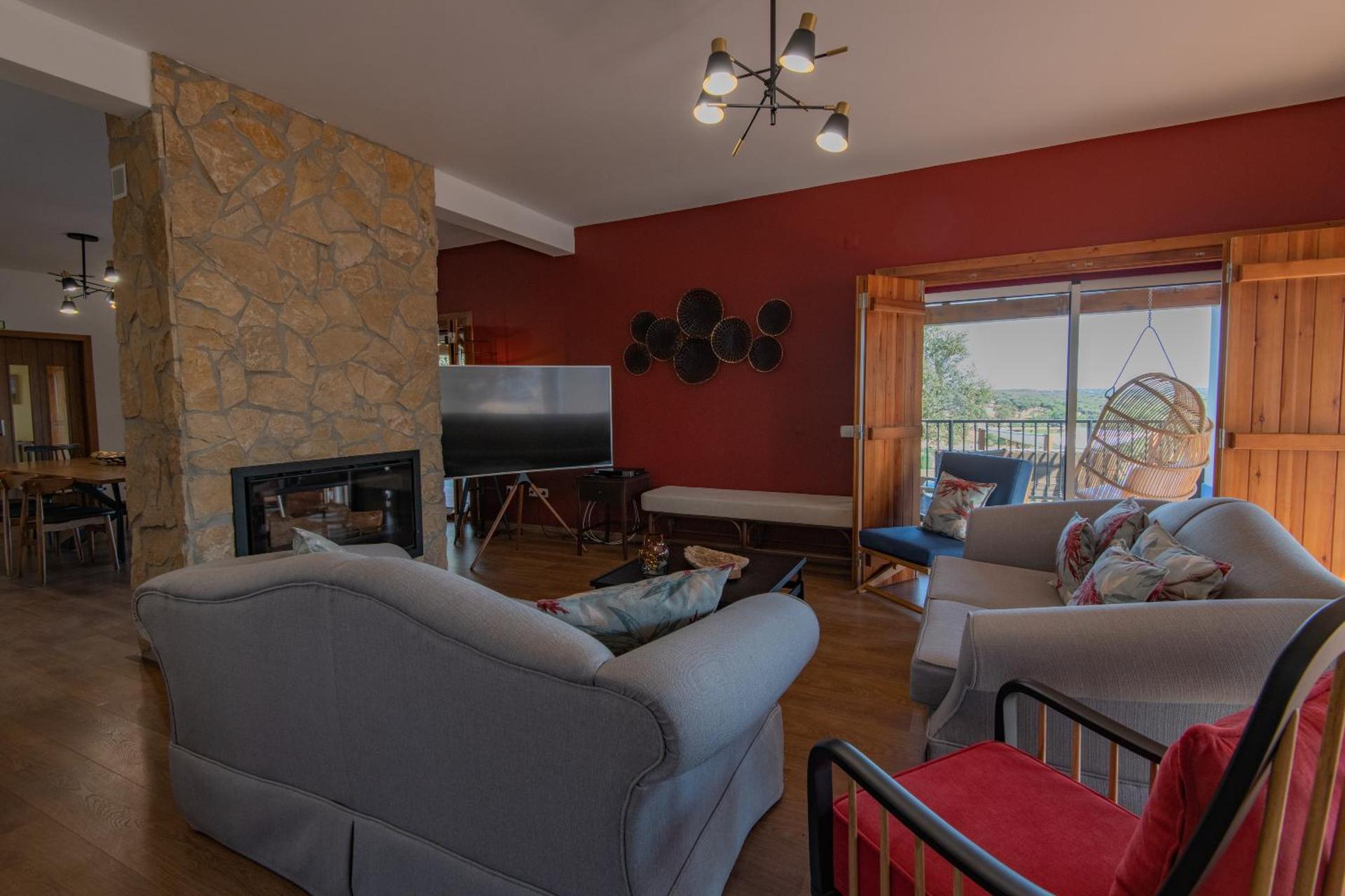 Communal lounge/ TV room