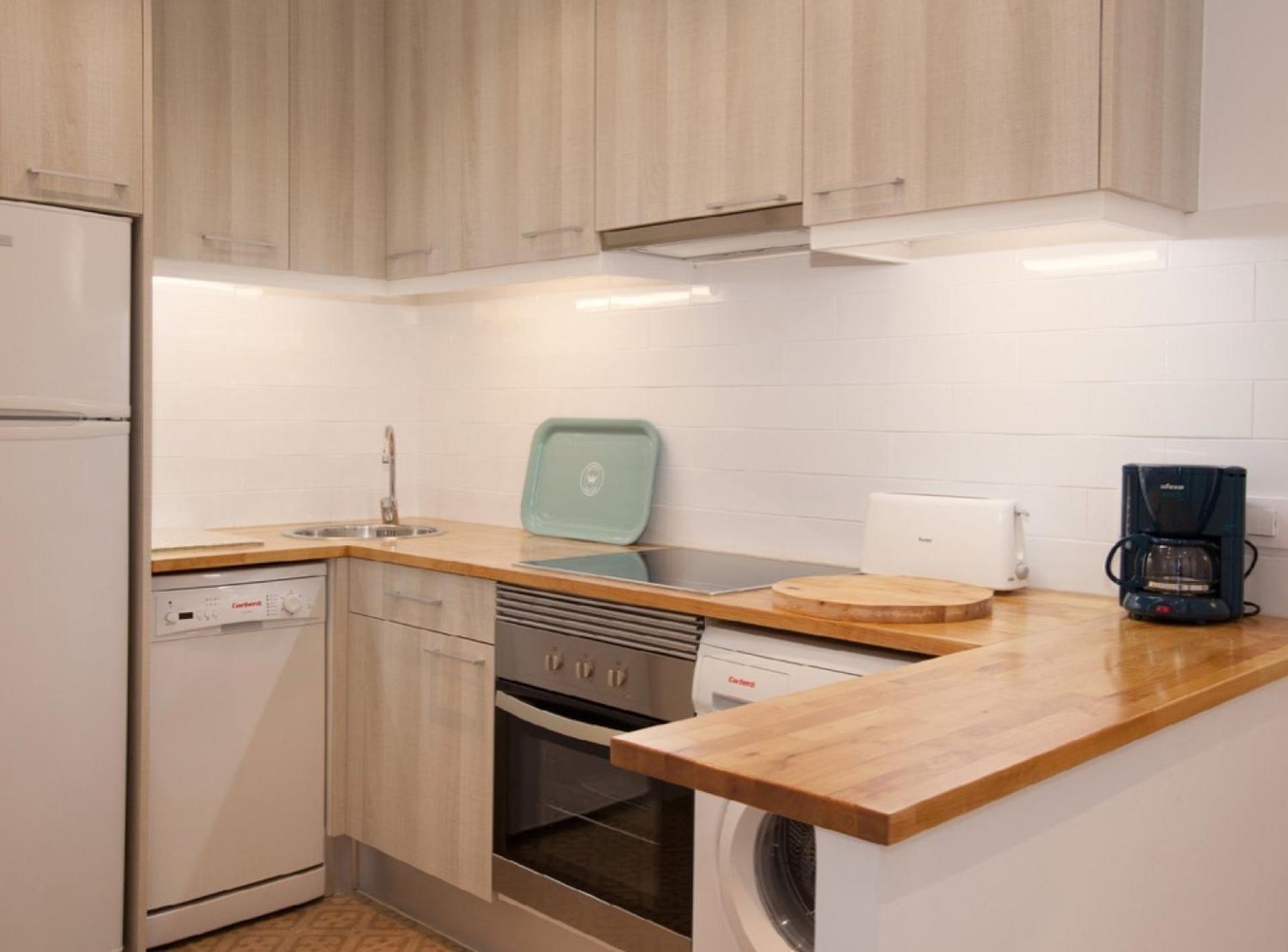 Napoles · Modernist flat close to Sagrada Familia