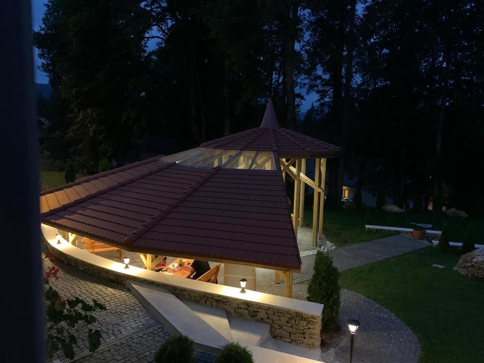 Pensiunea Favorit Ferice