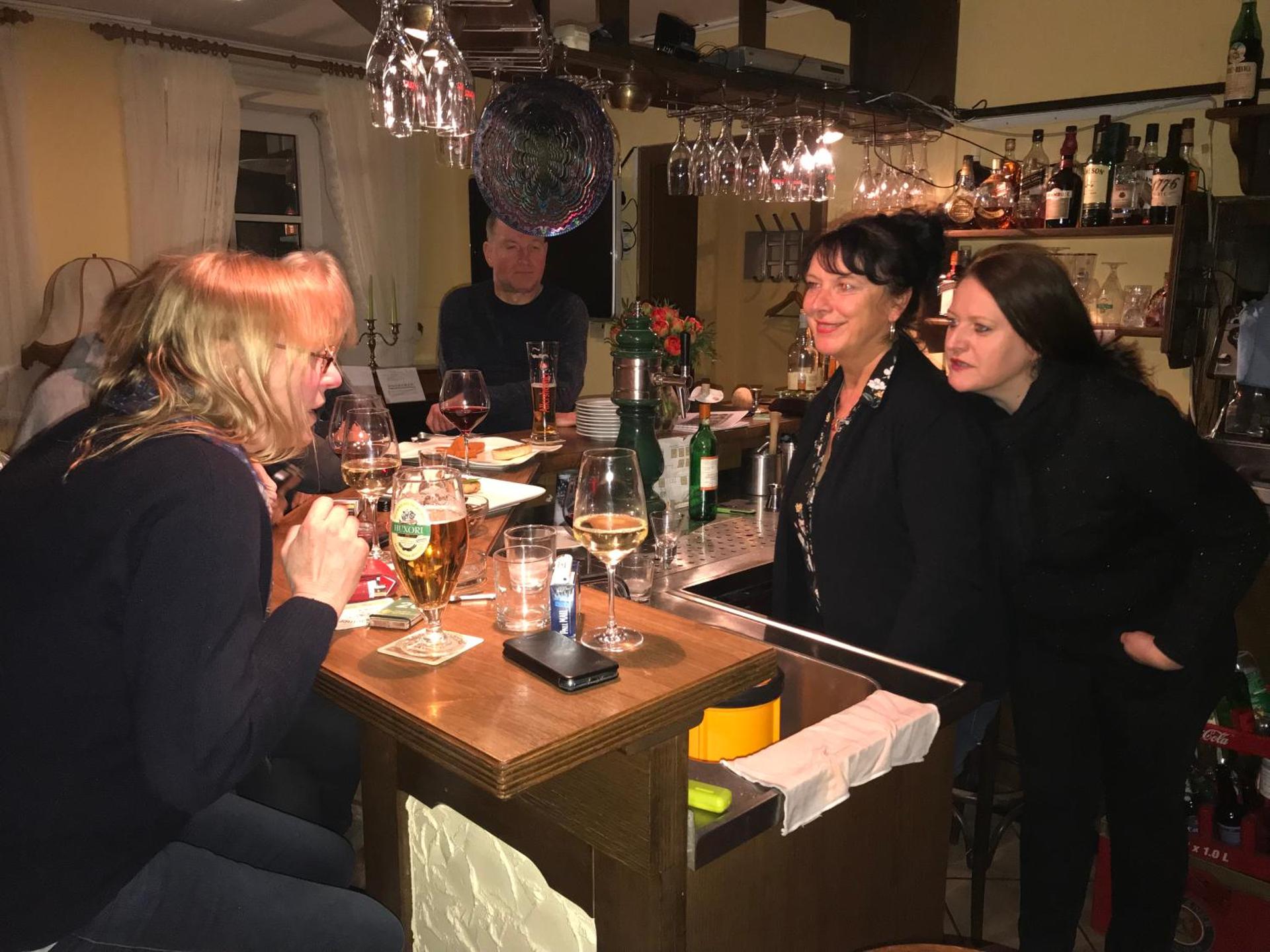 Restaurant/places to eat