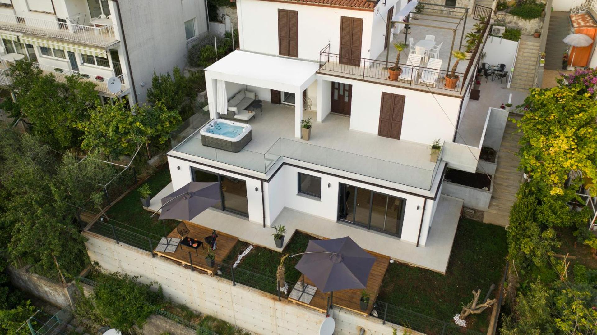 SUNSET APARTMENTS RABAC