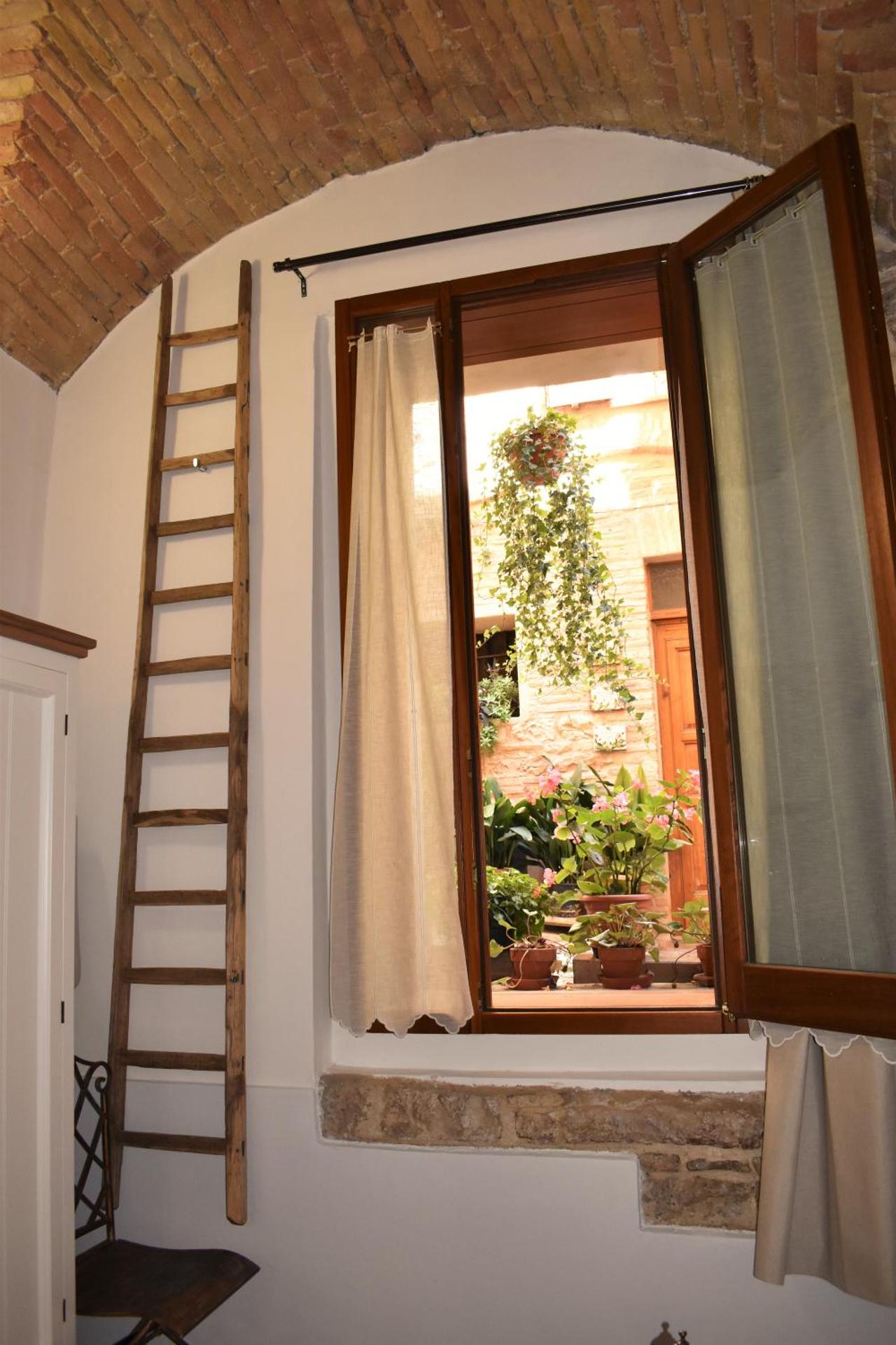Borgo San Sisto Apartment