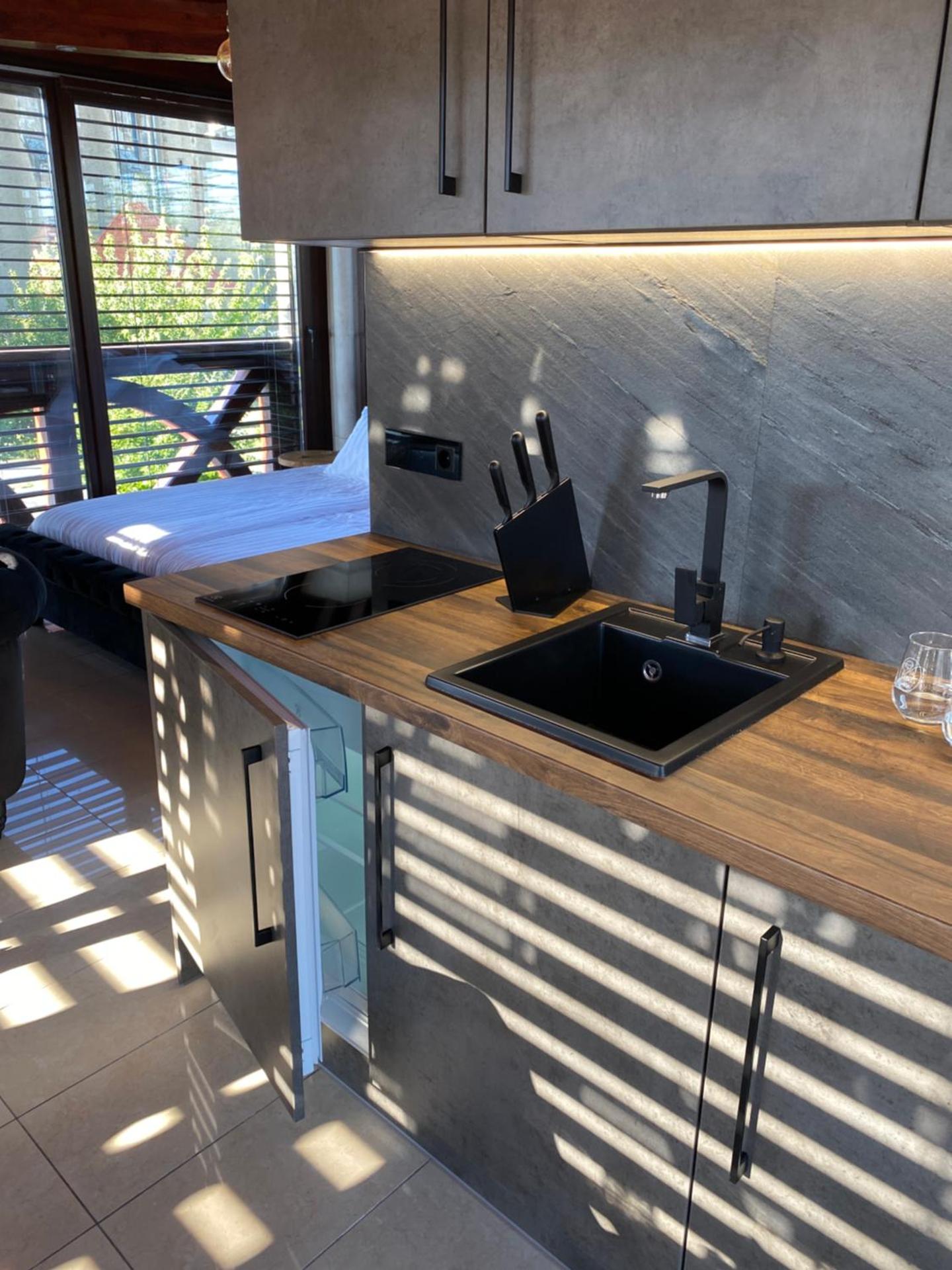 Kitchen or kitchenette