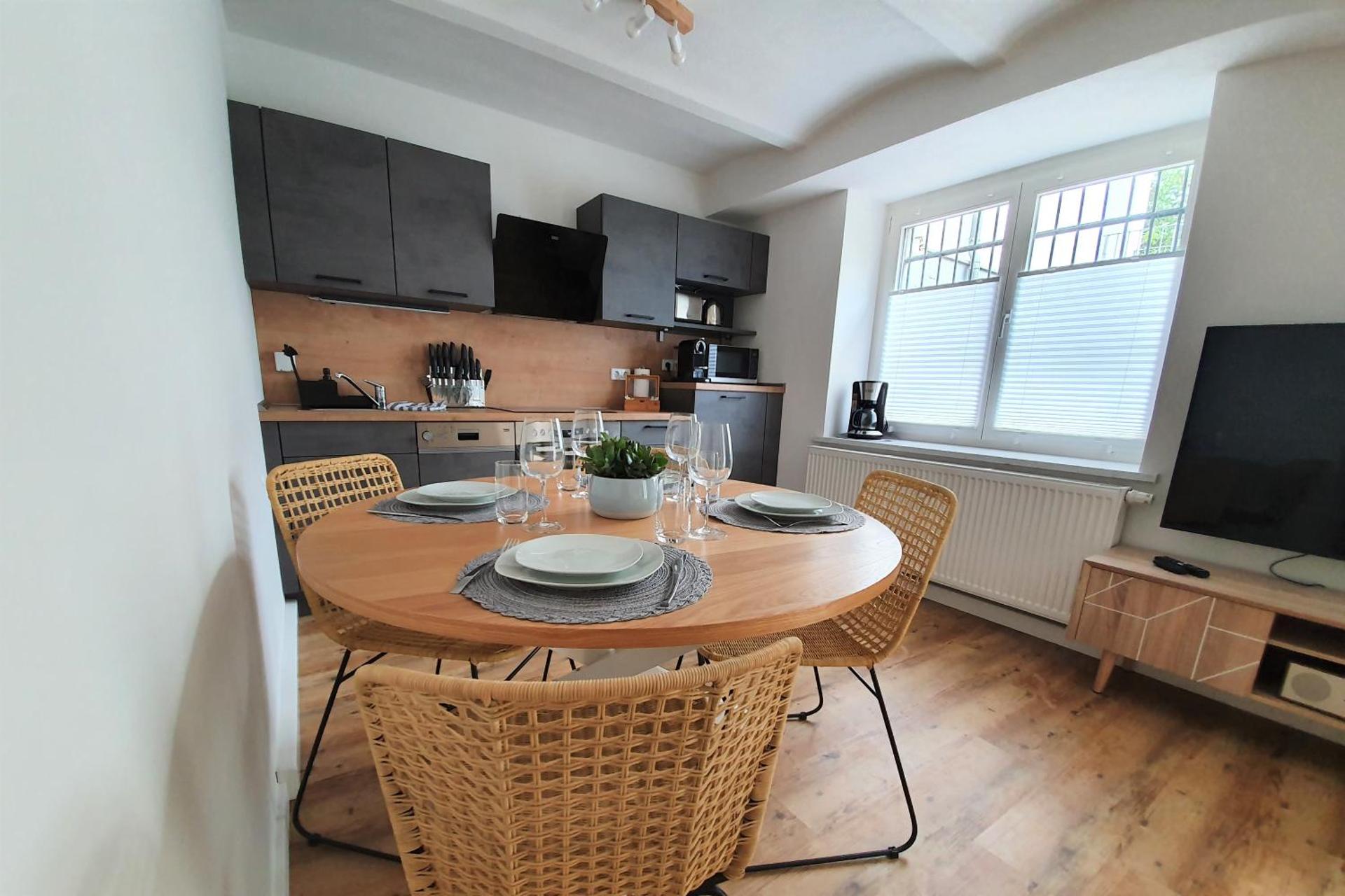 PB Ferienwohnungen - FeWo 1 - Stilvoll eingerichtetes Apartment im Herzen Senftenbergs