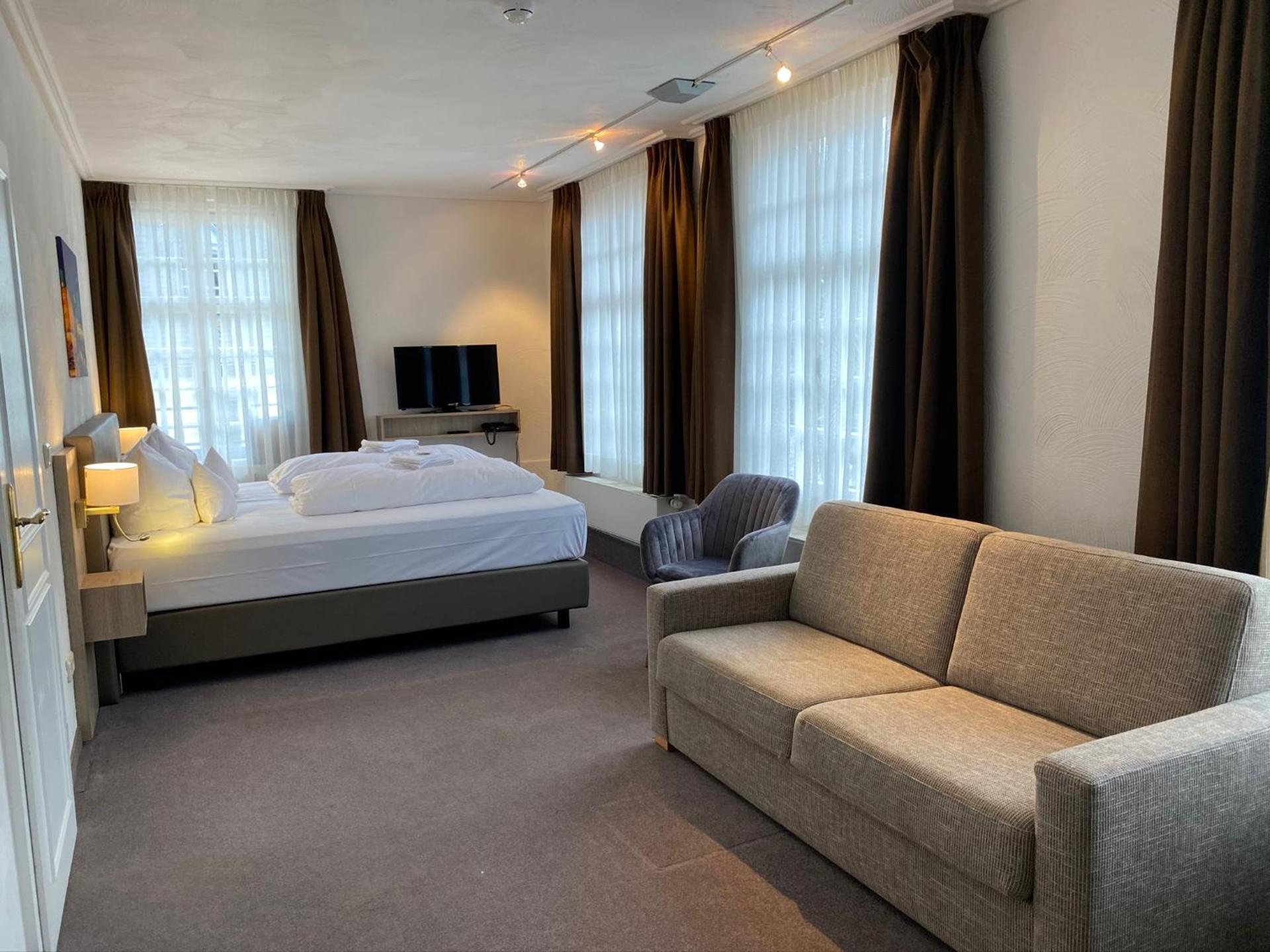 Horchem Hotel-Restaurant-Café-Bar