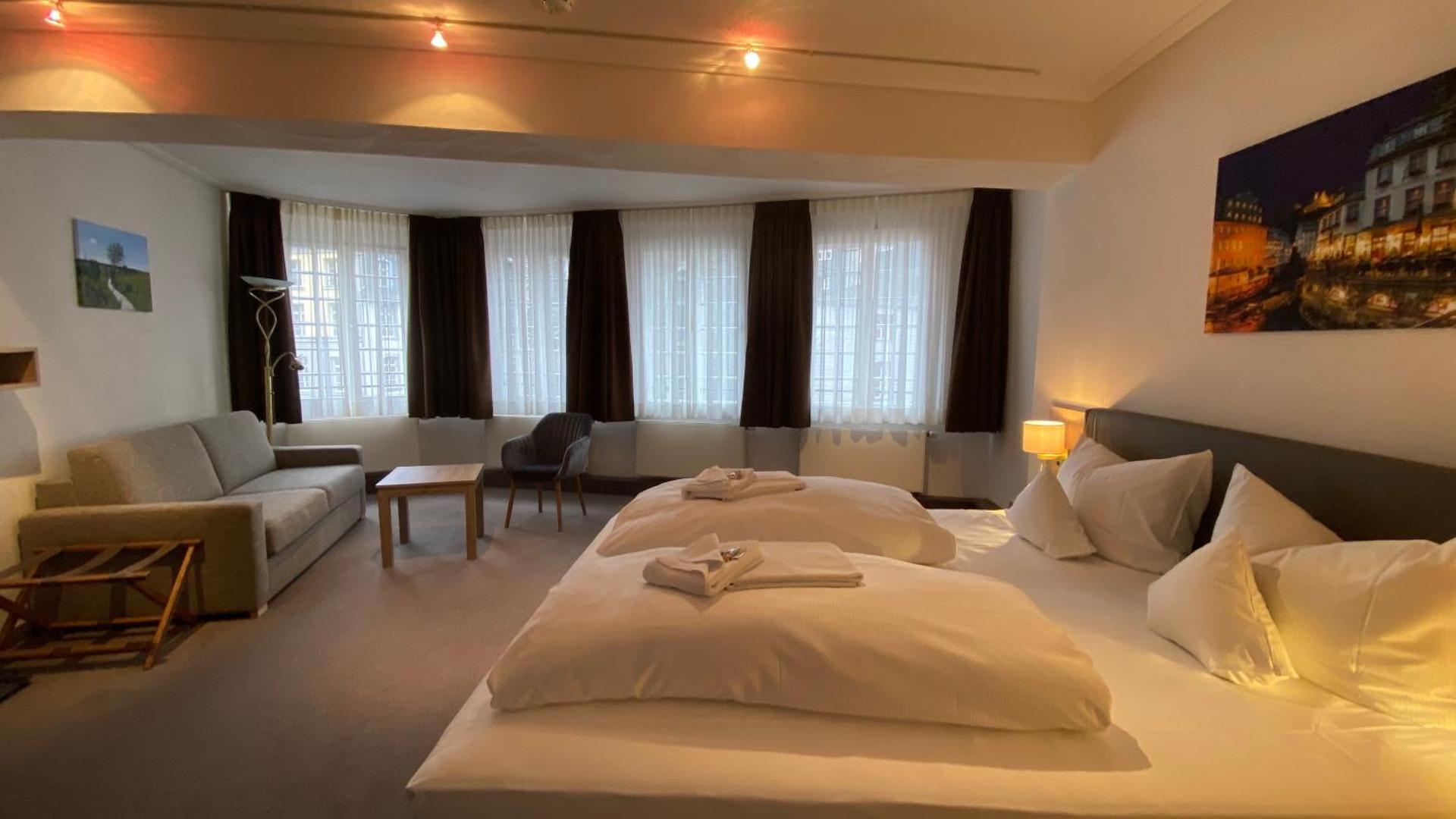 Horchem Hotel-Restaurant-Café-Bar