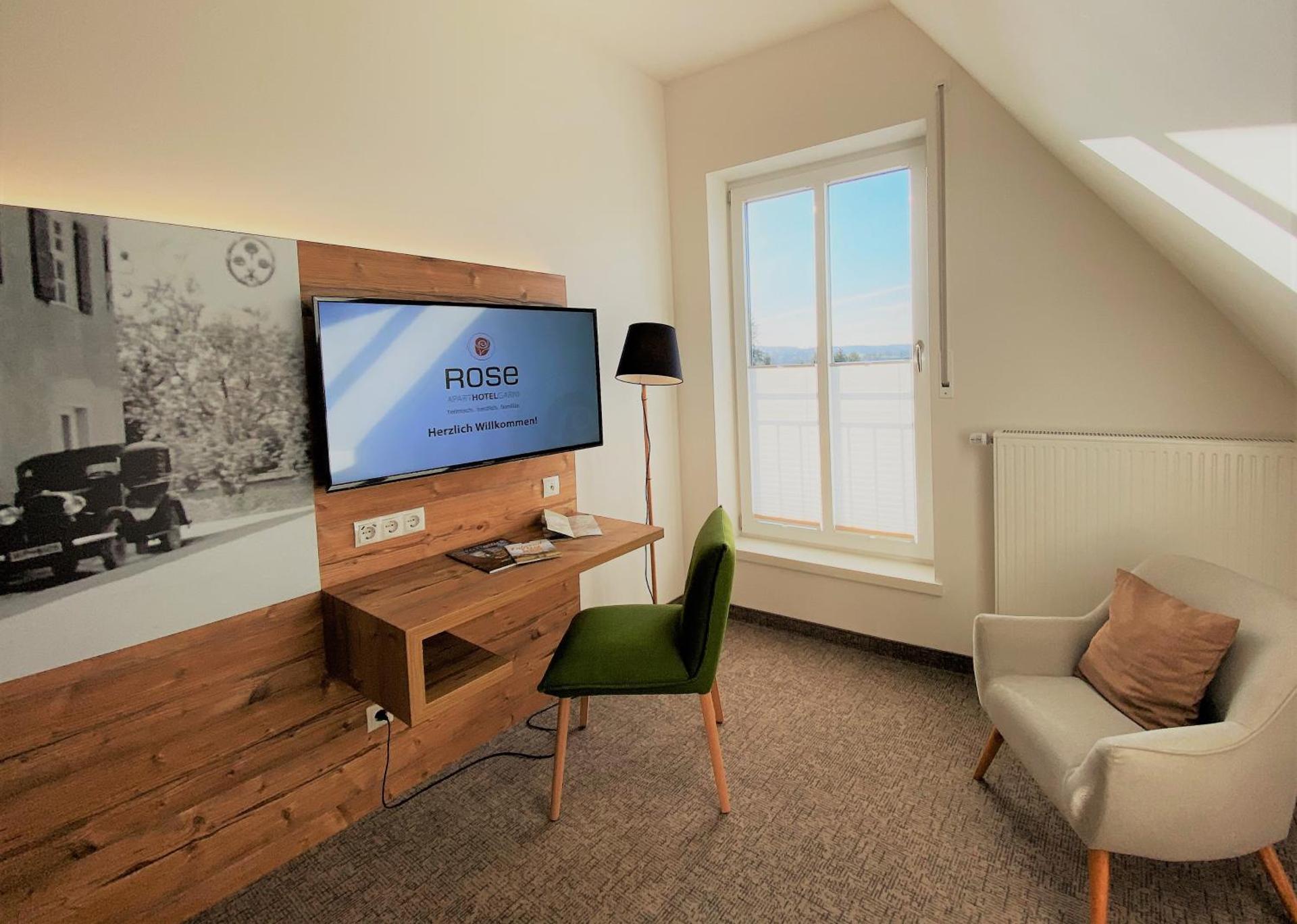 Photo of the whole room