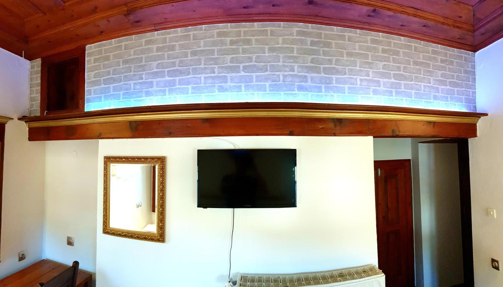 Astraka Guesthouse I