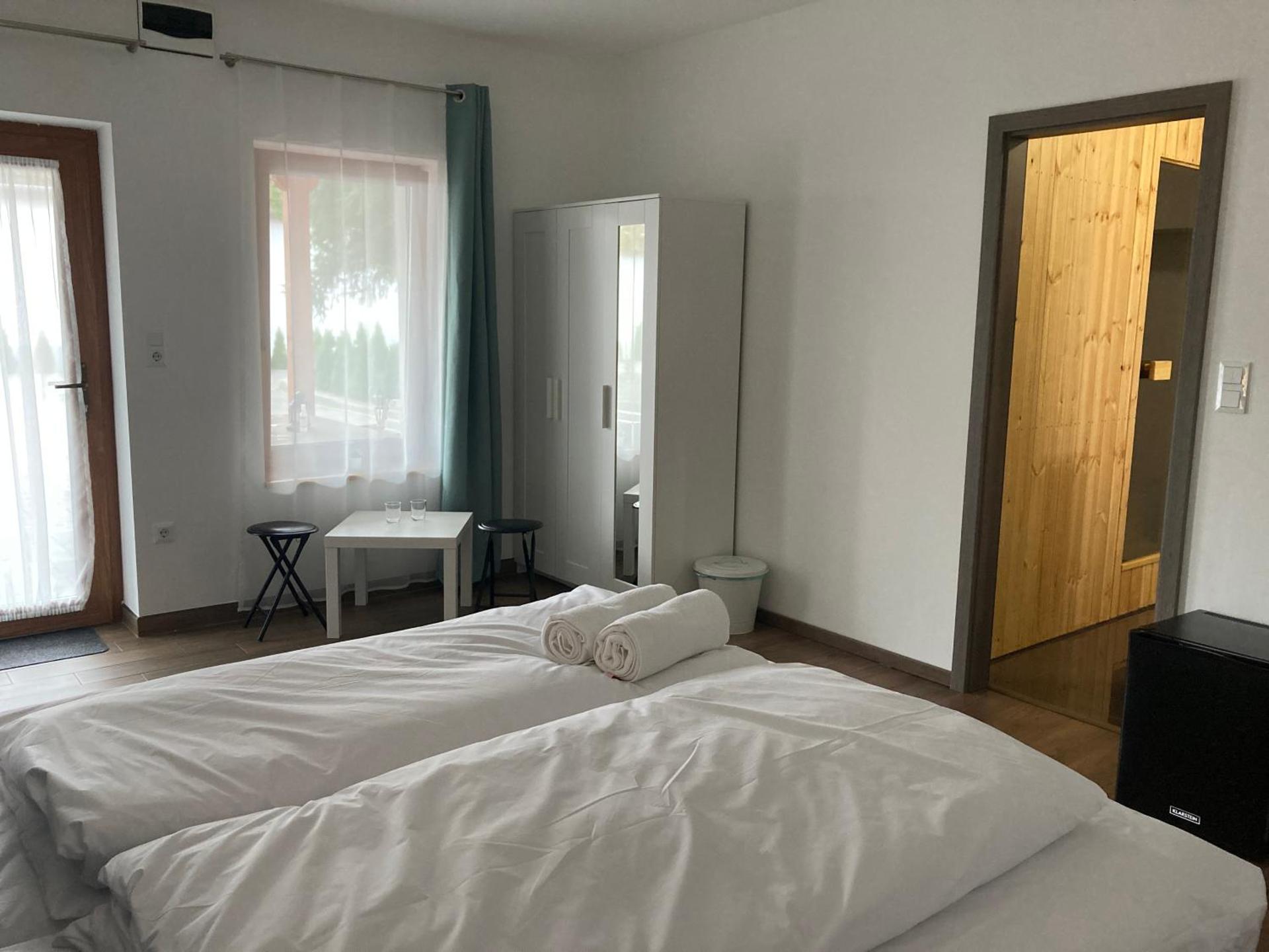 Superior Twin Room with Sauna