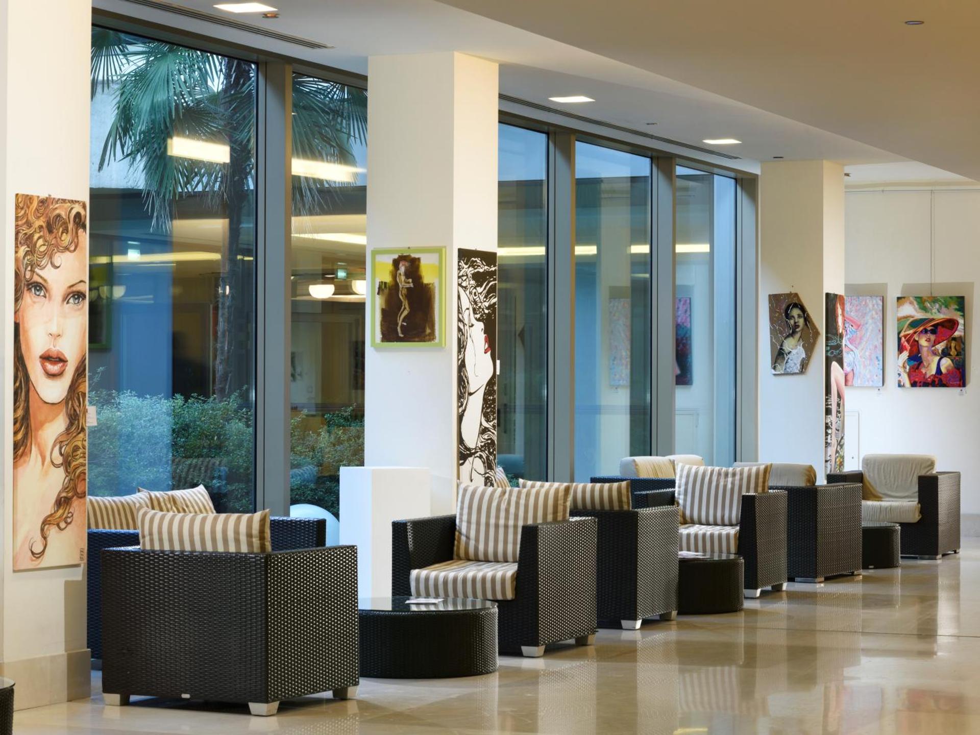 Meeting/conference room