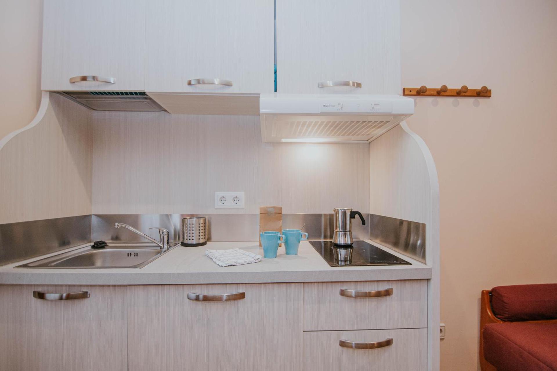 Kitchen or kitchenette