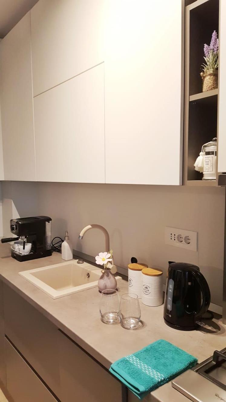 ELIAS central Apartment - 2 Bedrooms & free parking