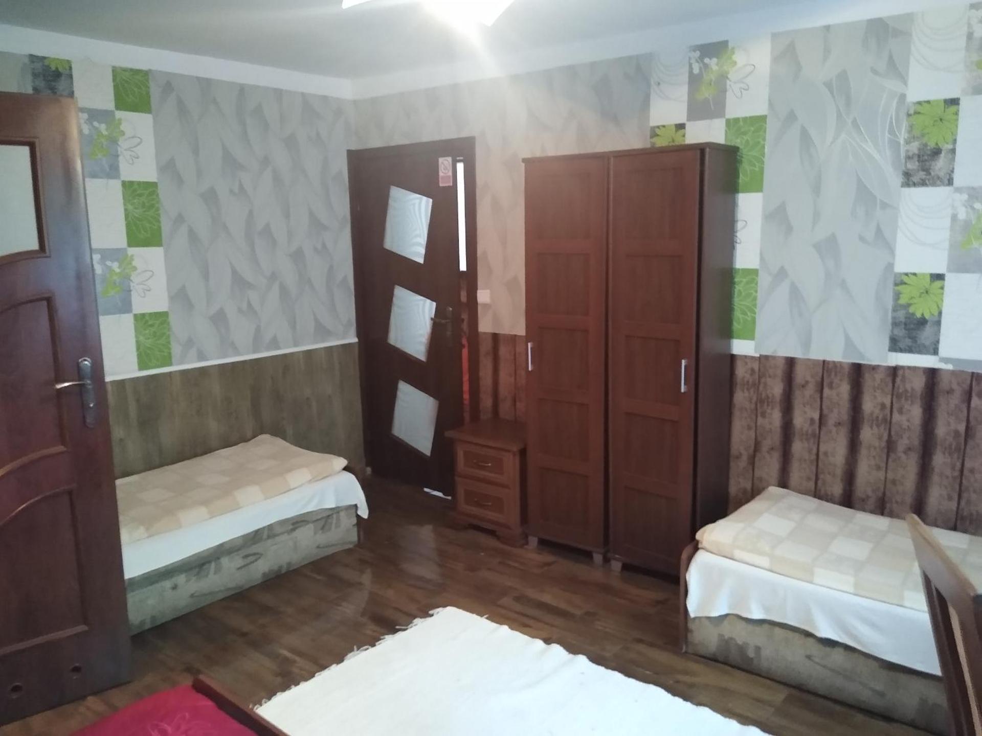 Willa Cosmos & Champion