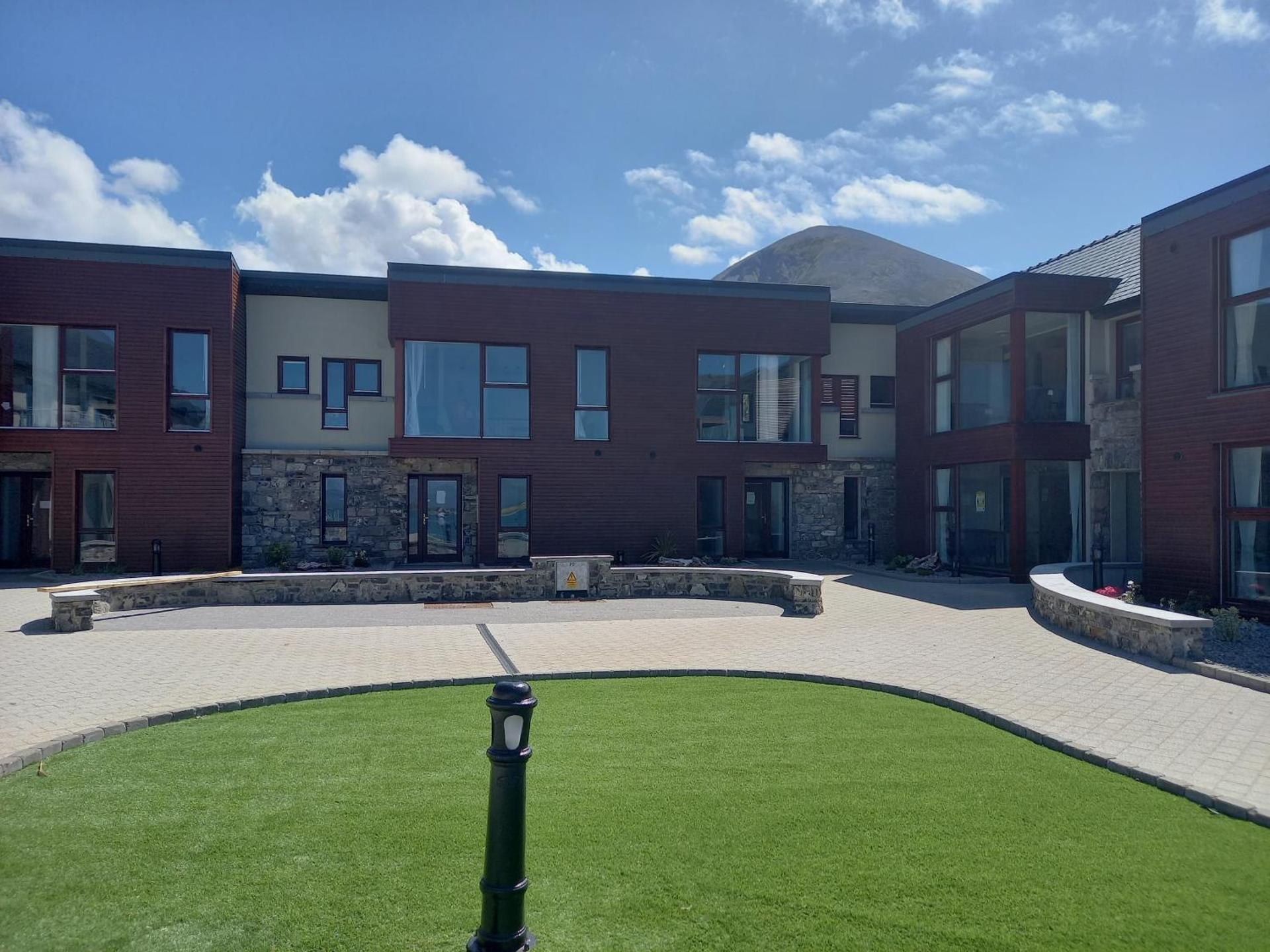 Murrisk Apartments - Self Catering