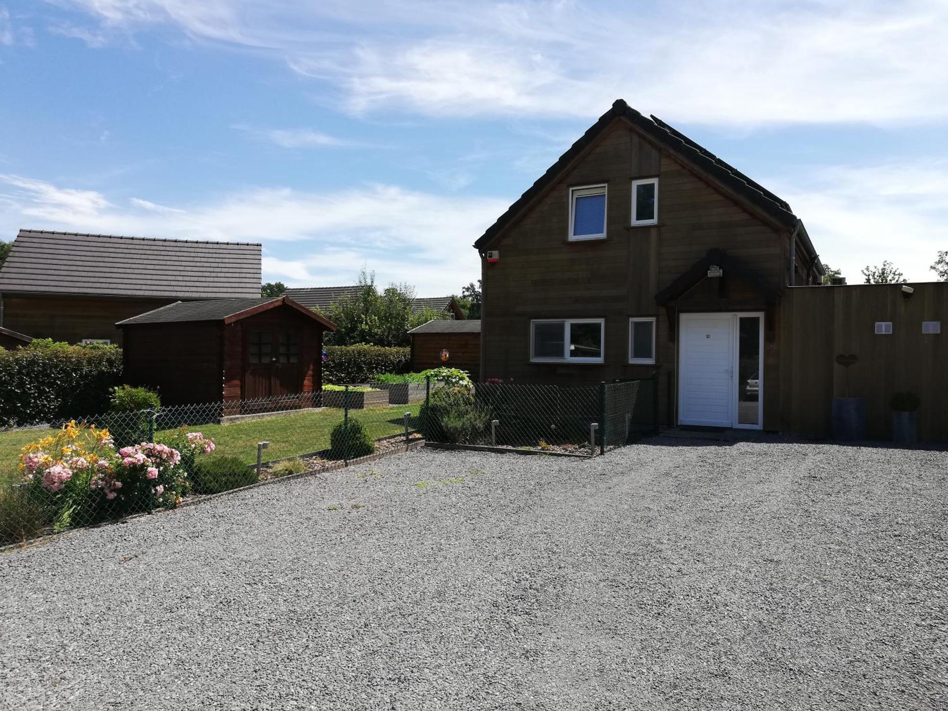 maison 3 chambres à 200 m de la plage des Lacs de l Eau d Heure