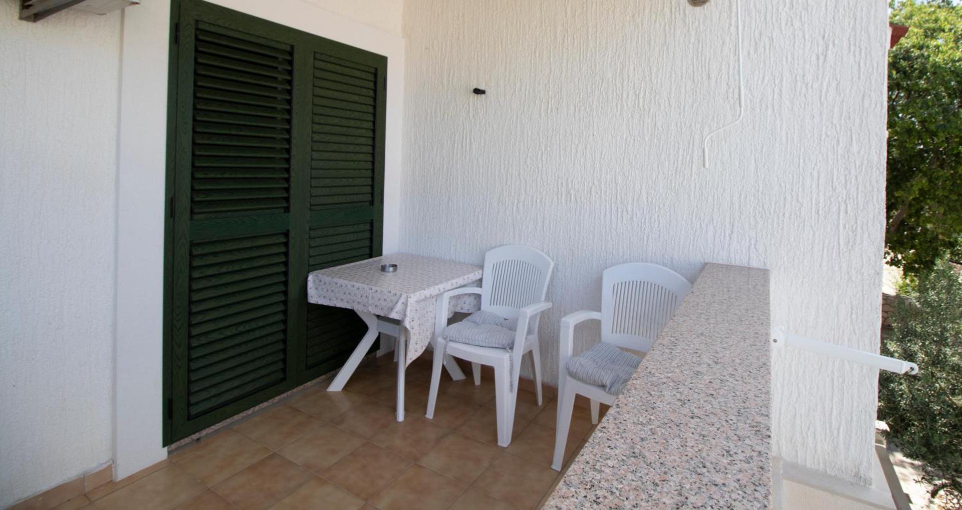 Apartment Dony - Tičić