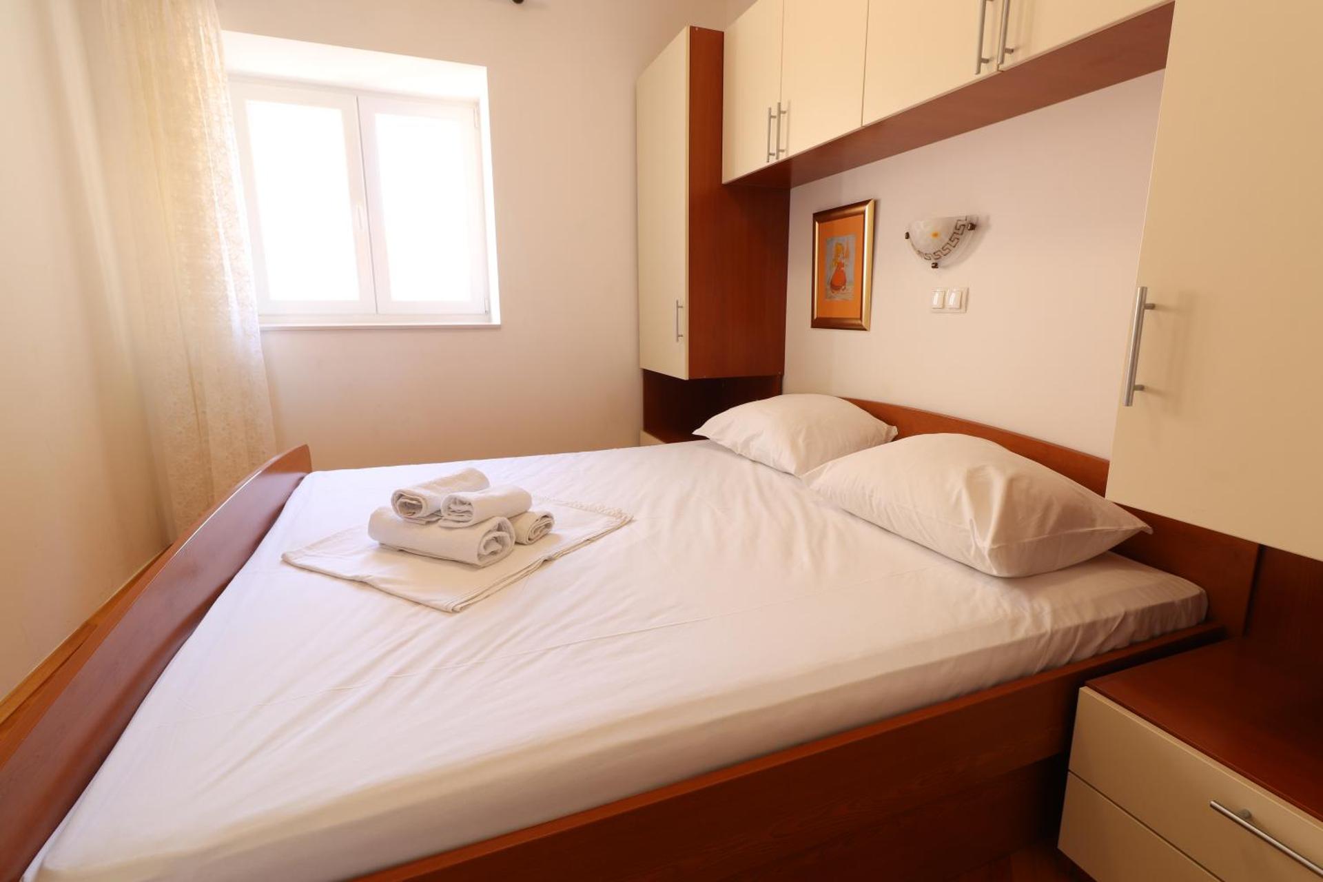 Apartment Dony - Tičić