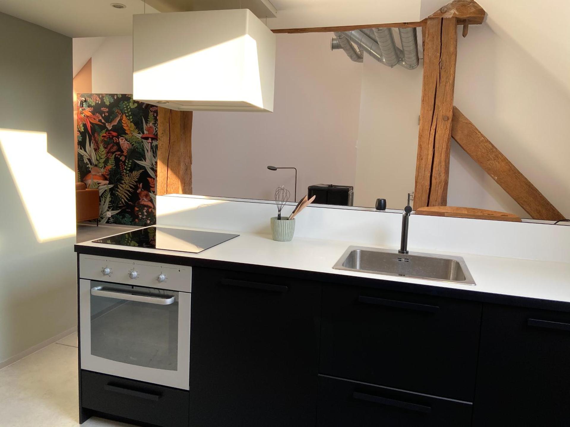 Kitchen or kitchenette