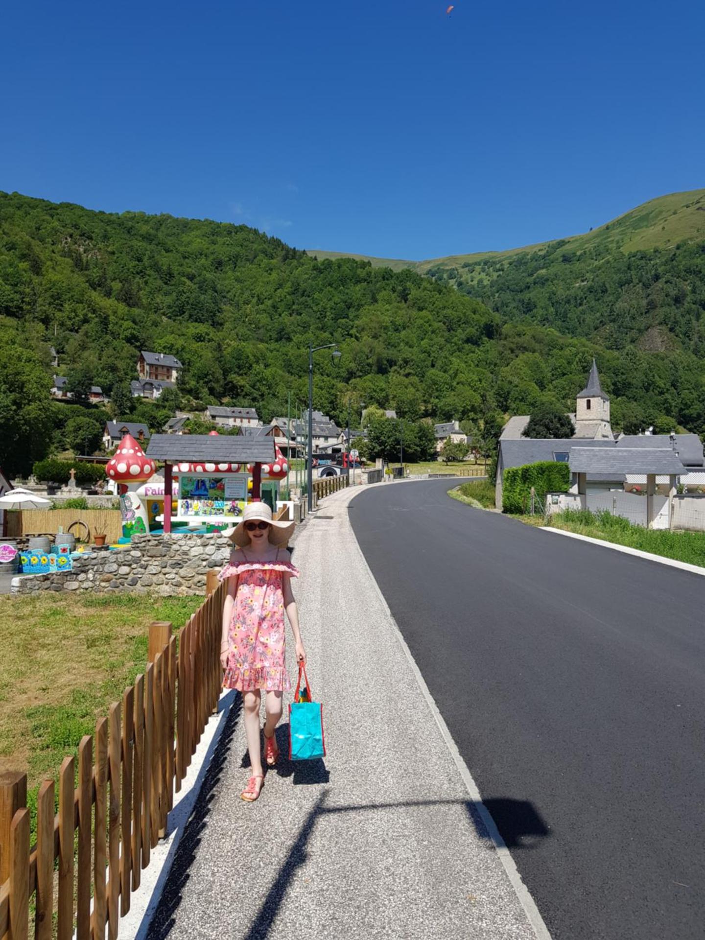 ST LARY-VIGNEC Charmant studio au calme
