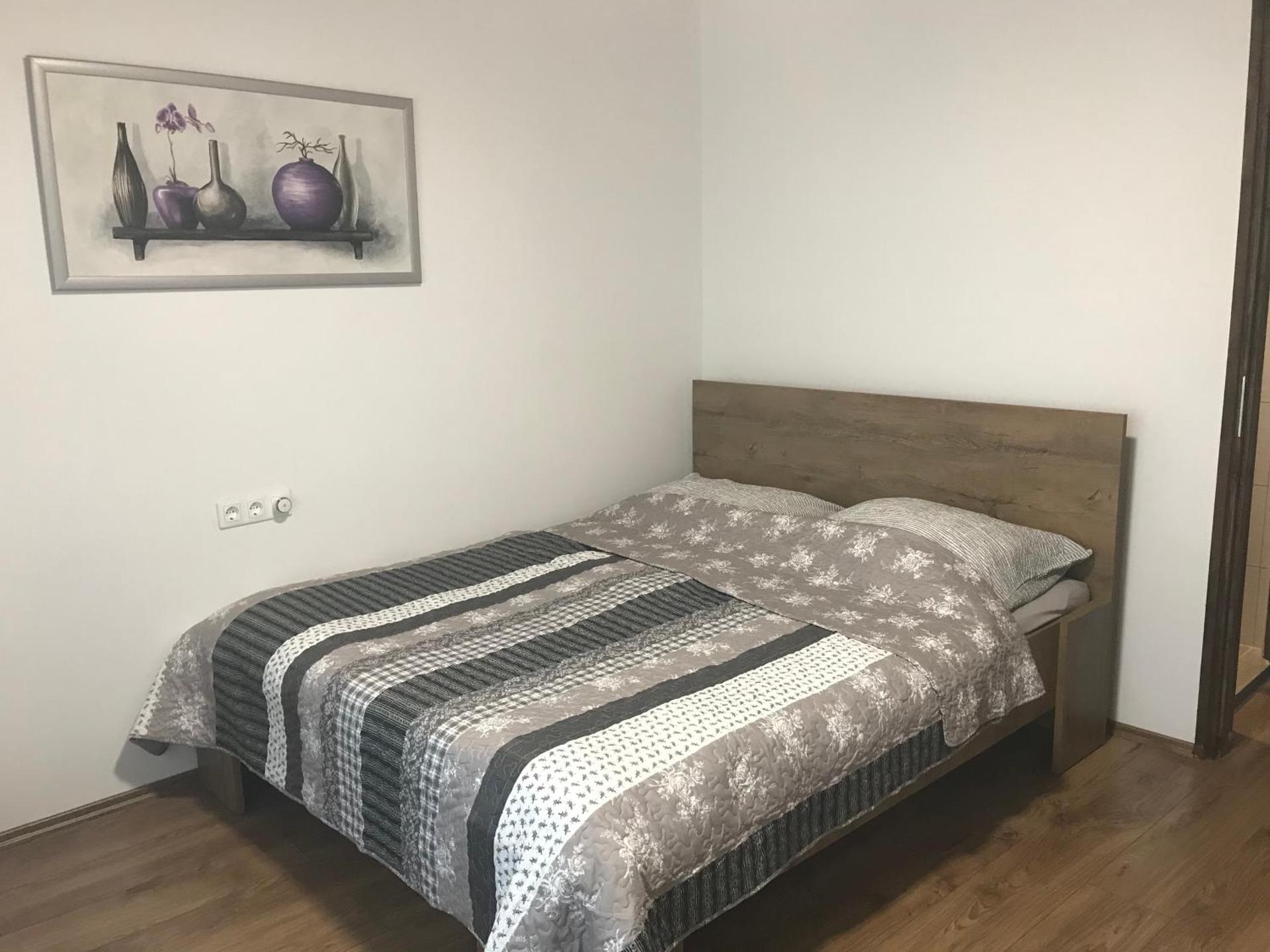 Balatonkenesei Vendégház