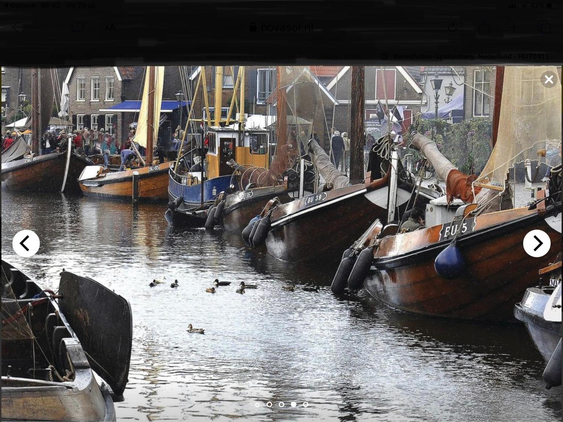 Design BB Bed&Bike holiday cottage Tiny Home in Spakenburg